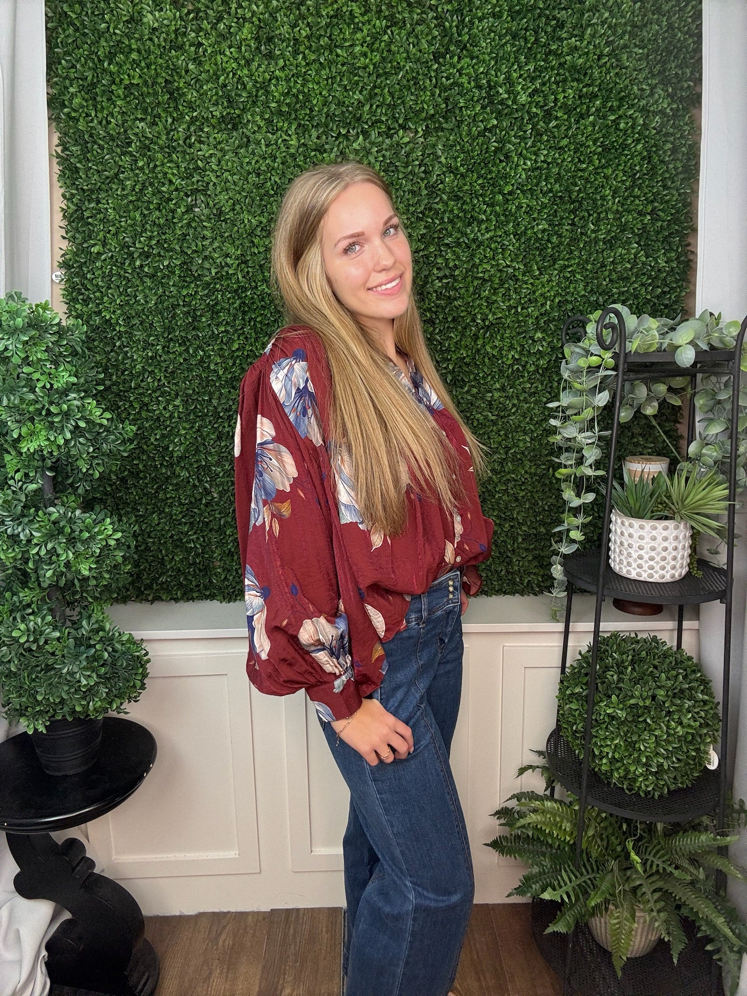 FLORAL VOLUMINOUS BUTTON DOWN BLOUSE - BURGUNDY
