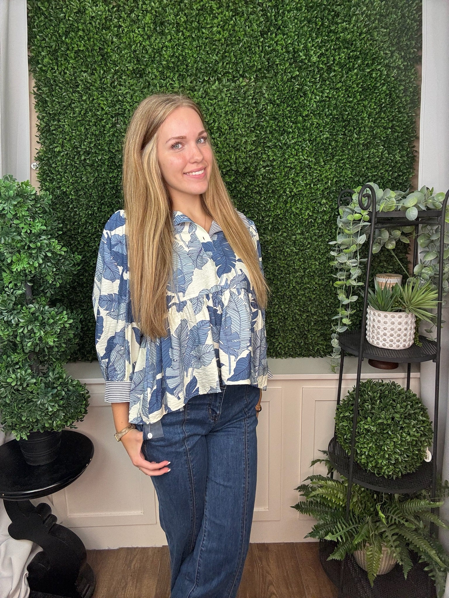 LEAF PRINT BUTTON FRONT MOCK NECK PEPLUM BLOUSE - IVORY/DENIM