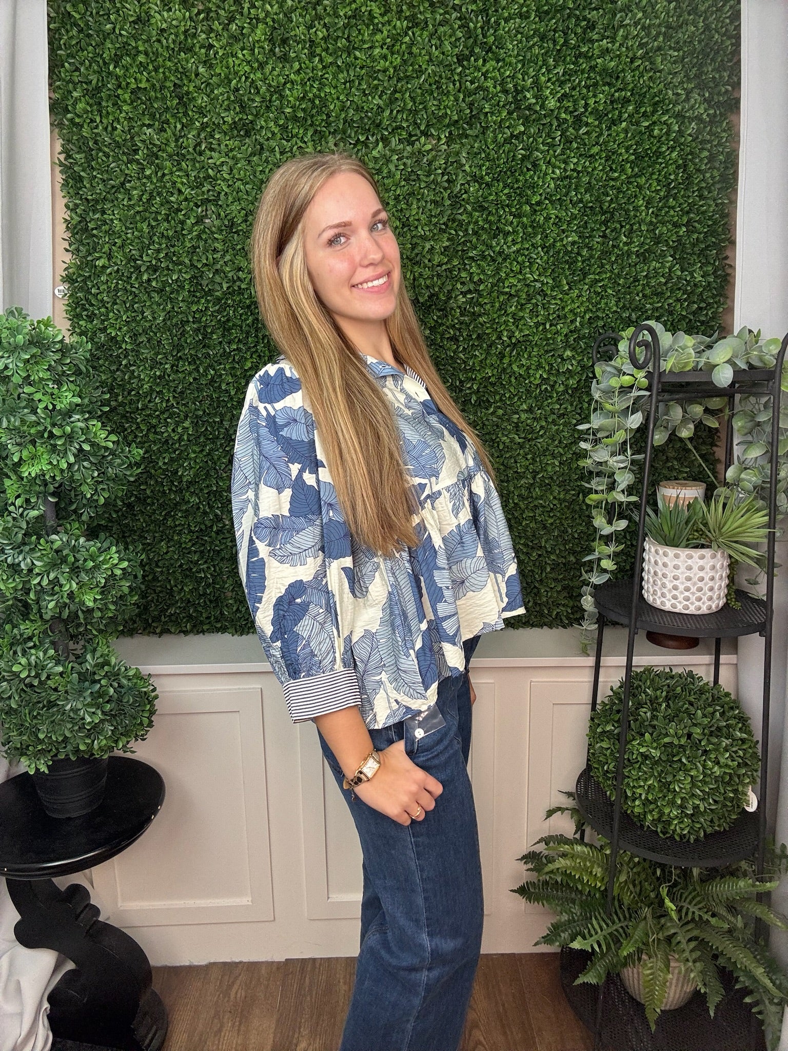 LEAF PRINT BUTTON FRONT MOCK NECK PEPLUM BLOUSE - IVORY/DENIM