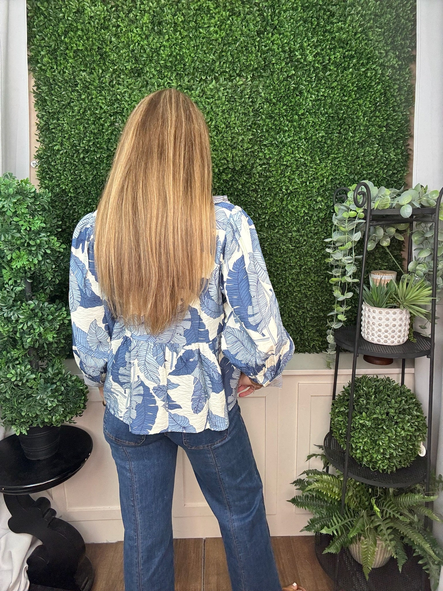 LEAF PRINT BUTTON FRONT MOCK NECK PEPLUM BLOUSE - IVORY/DENIM