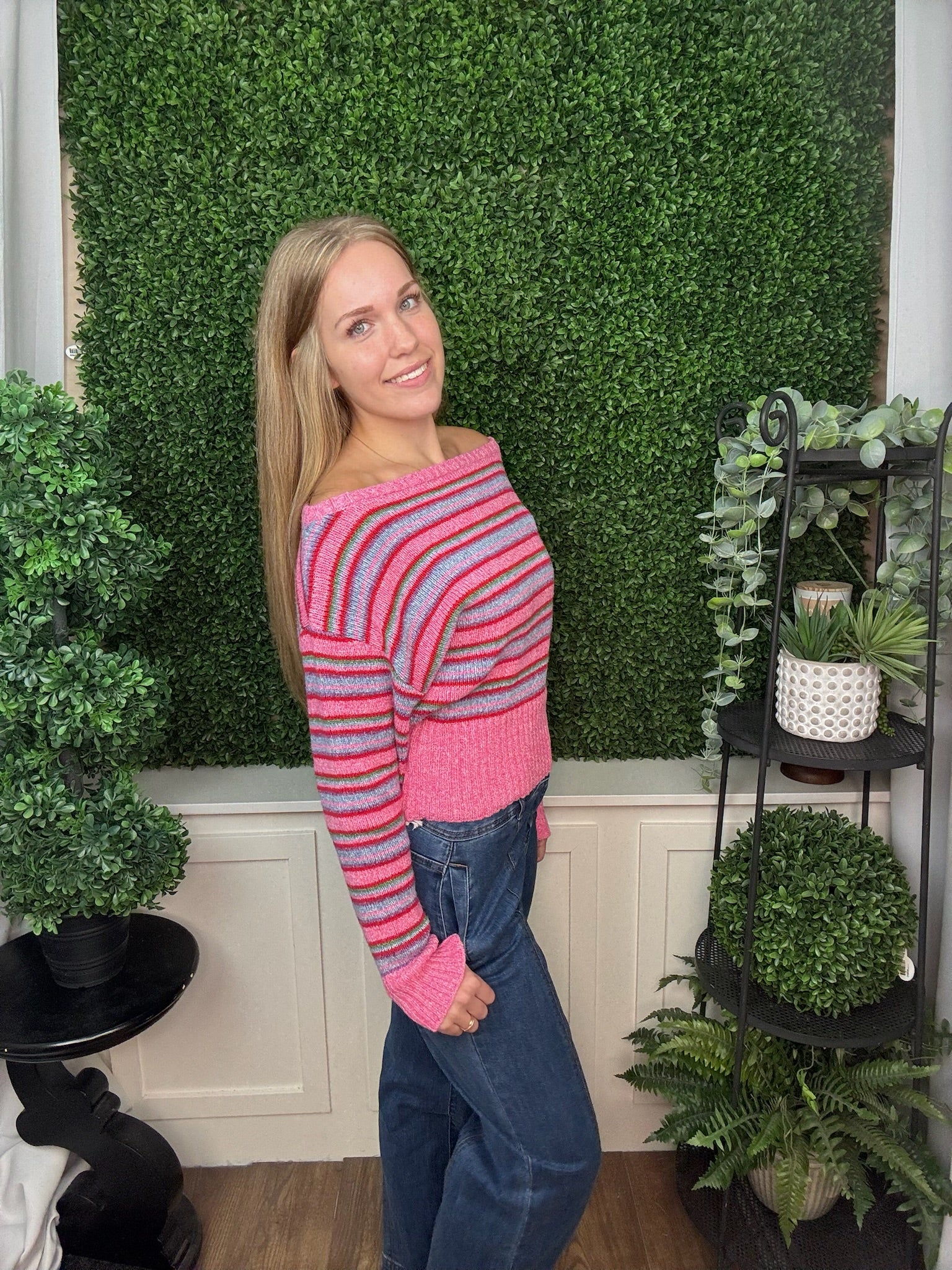OFF SHOULDER STRIPE HIGH RIB SWEATER - PINK/RED