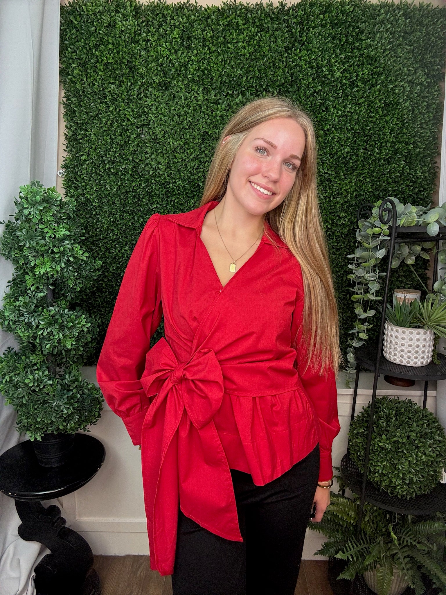 LONG SLEEVE SURPLICE SIDE TIE WOVEN TOP - BLACK/RED