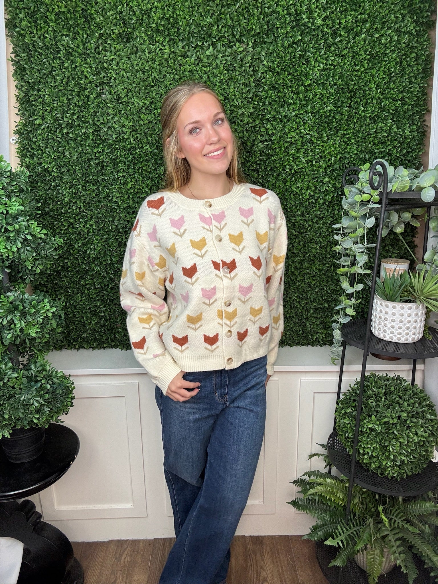 FLORAL MOTIF BUTTON FRONT KNIT CARDIGAN - CREAM COMBO