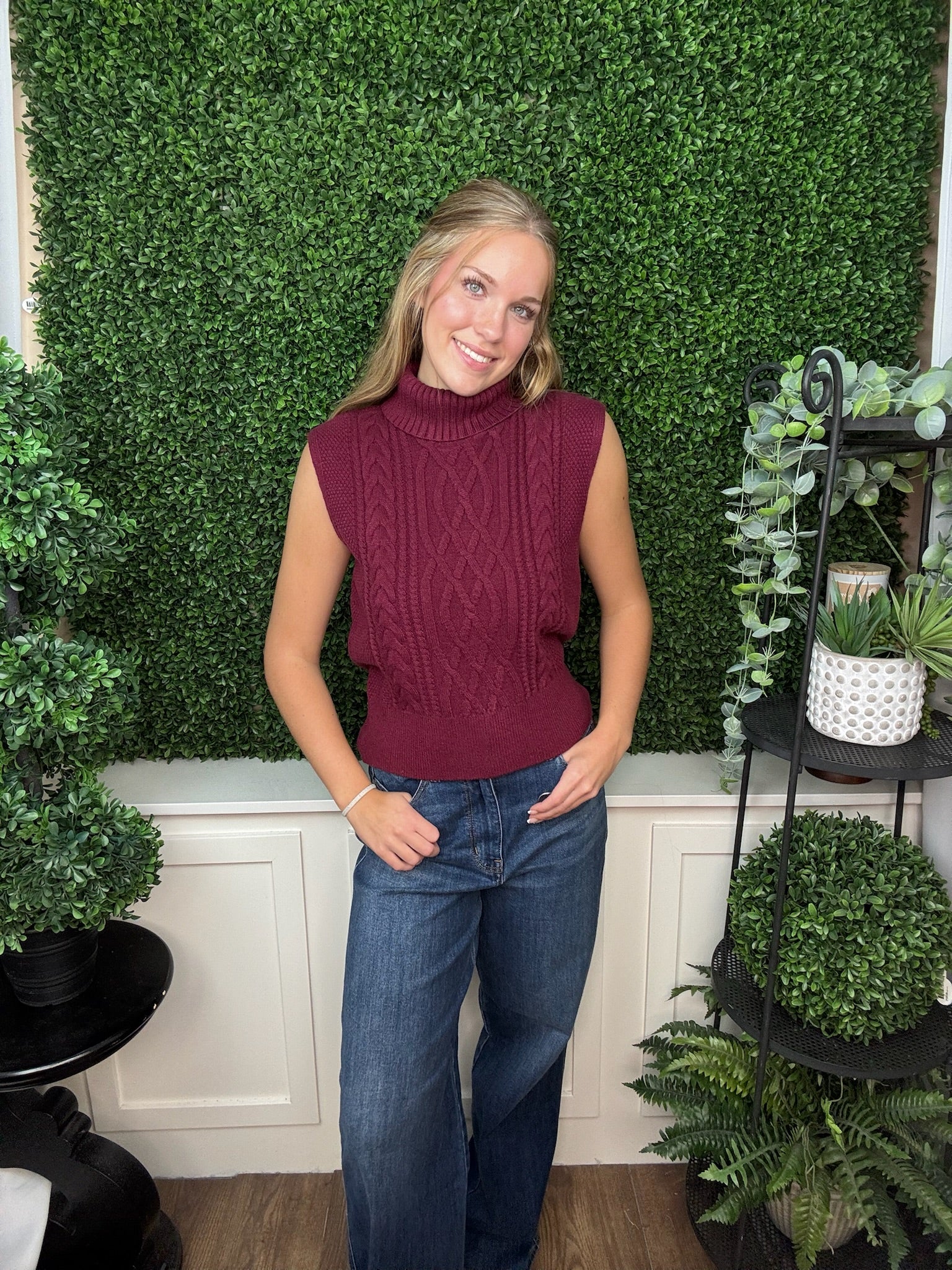 CAP SLEEVE TURTLENECK CABLE SWEATER TOP - WINE