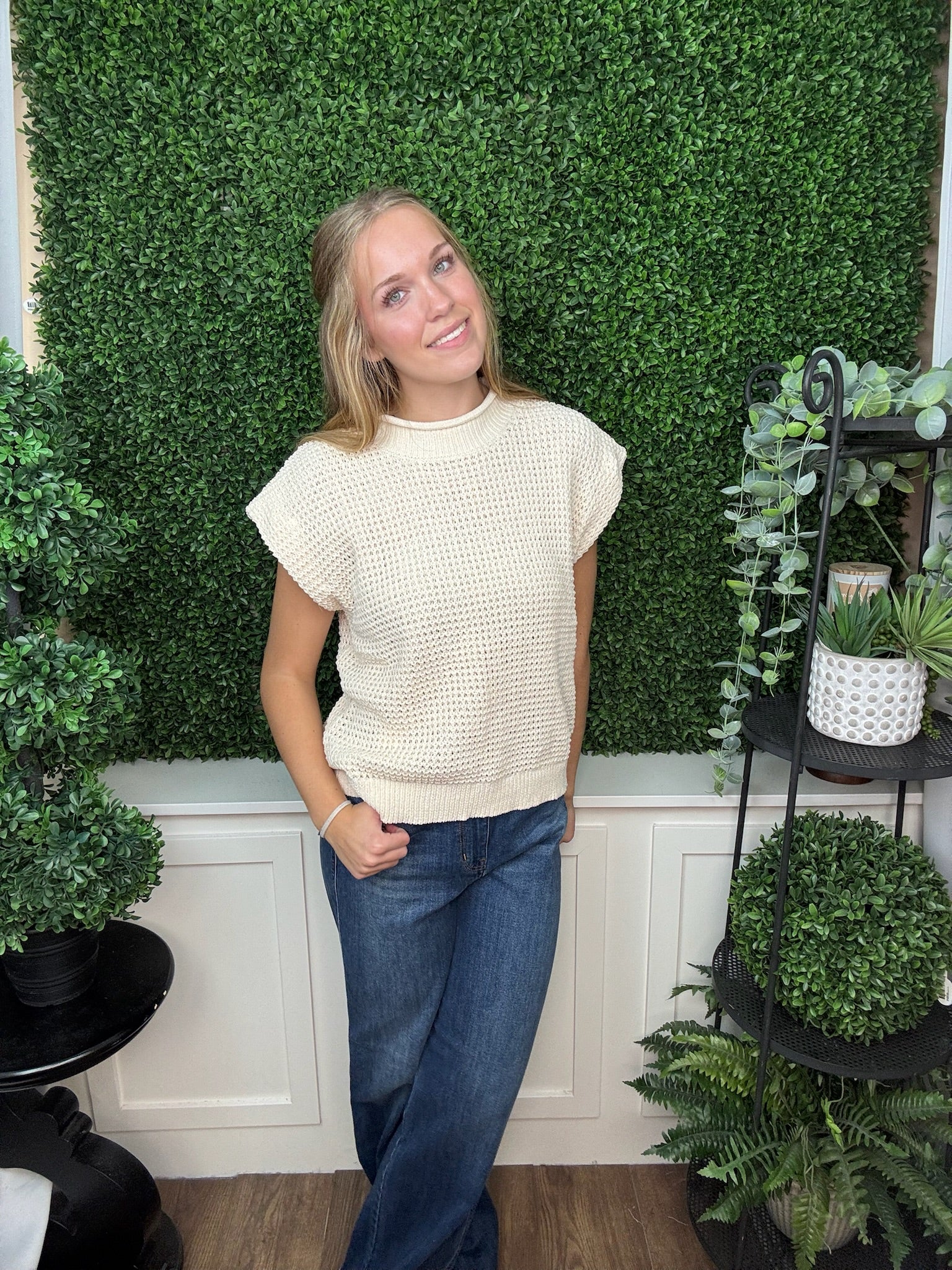 TEXTURED KNIT CREW NECK SWEATER - HOT PINK/ BLUE/CREAM