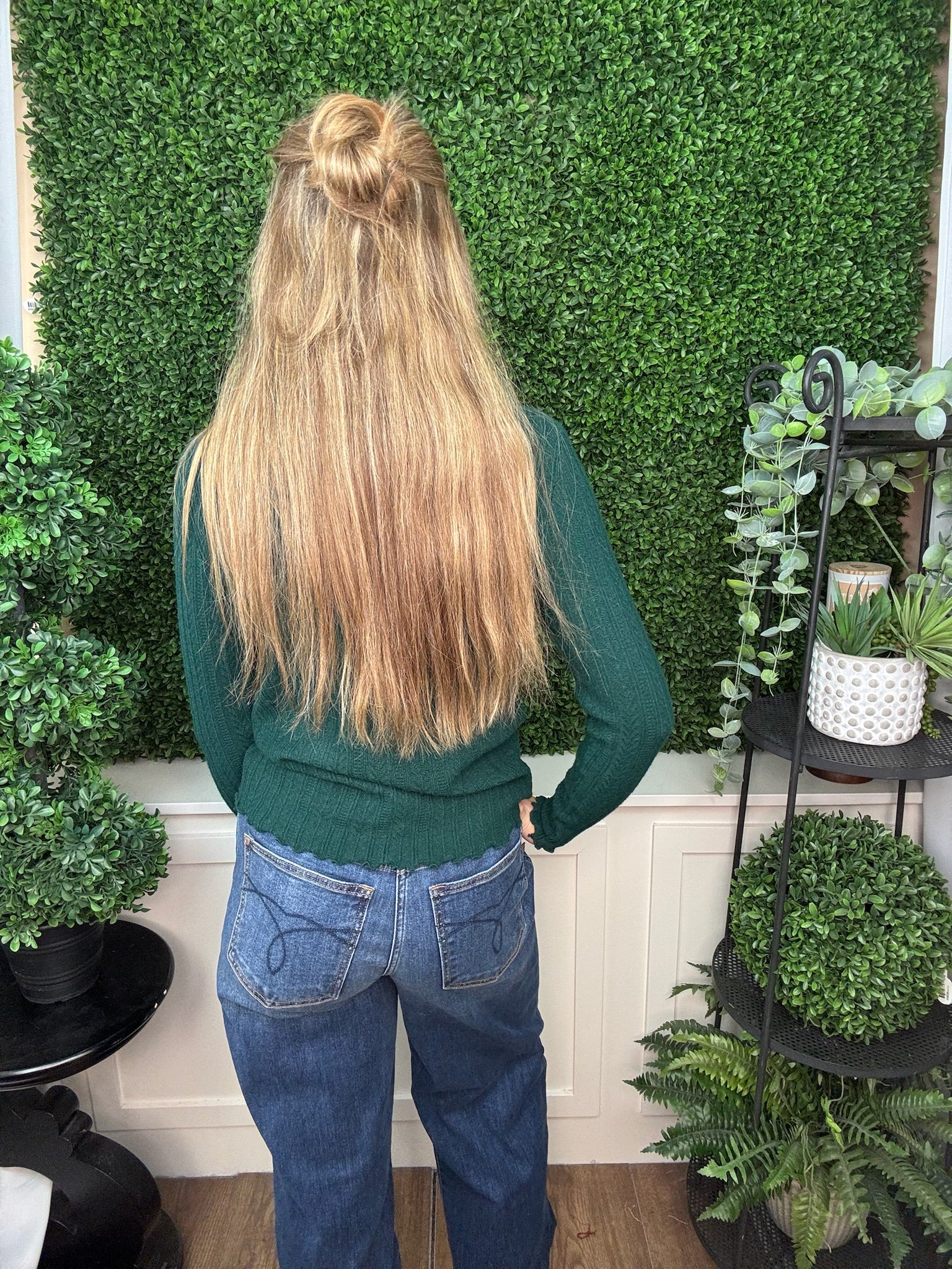 AVALEE FUNNEL NECK CABLE KNIT SWEATER - EMERALD GREEN