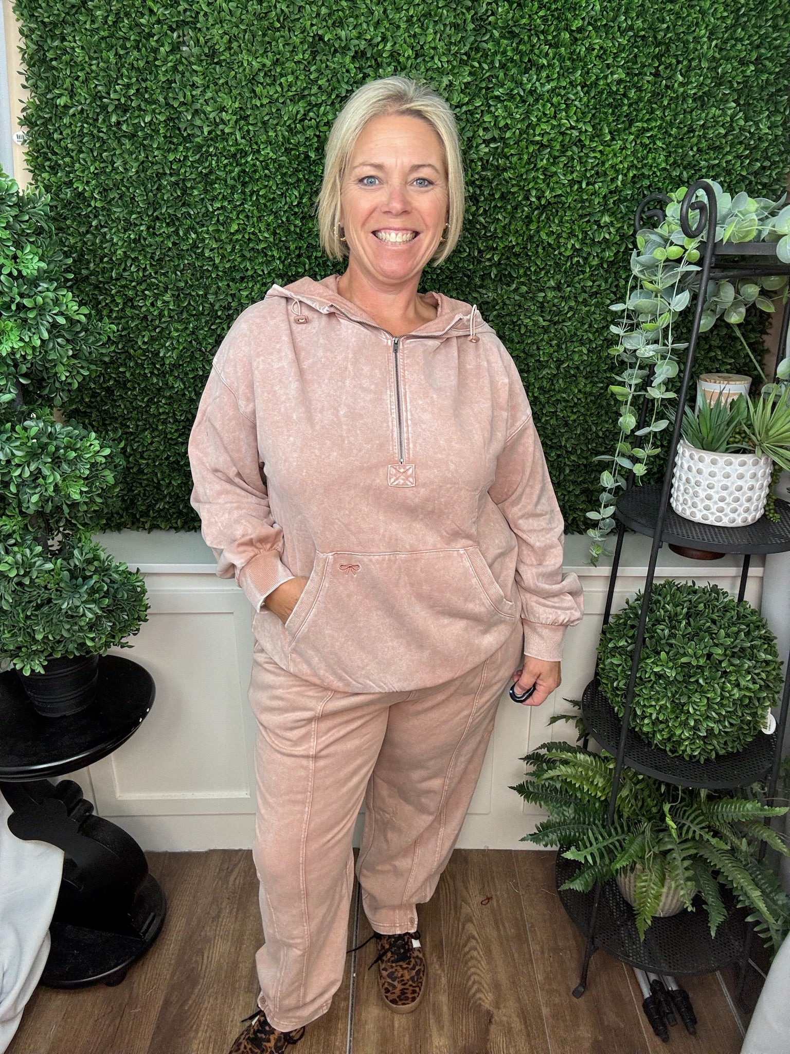 WASHED HOODIE - FAWN