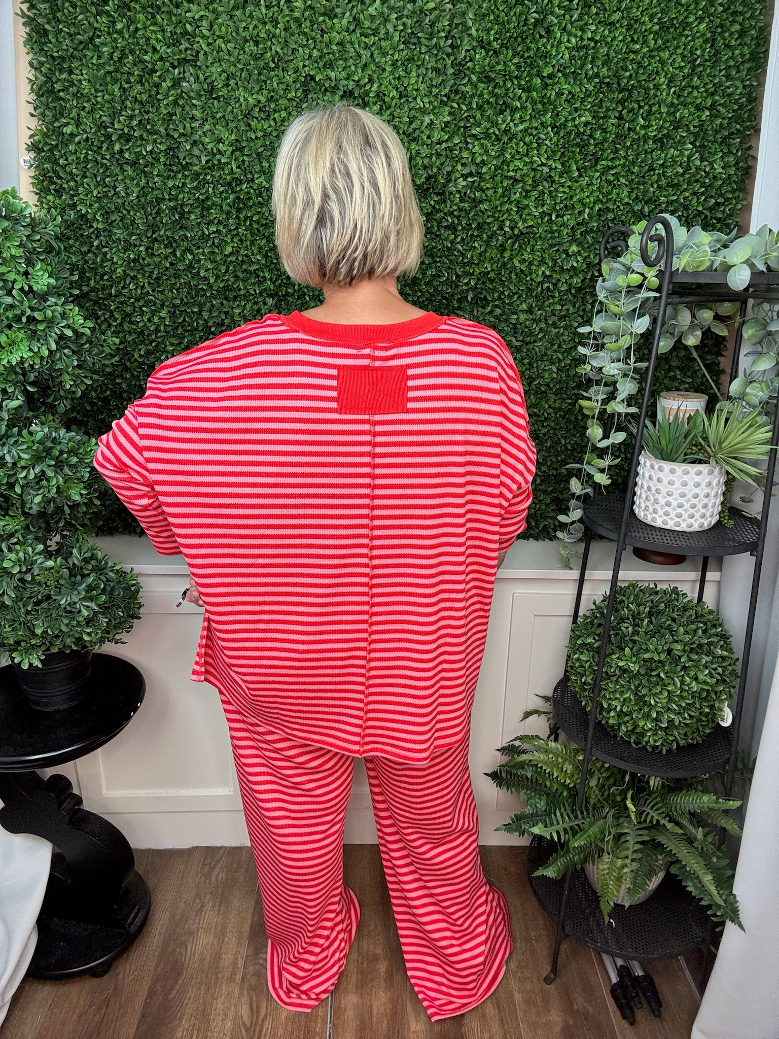 STRIPED WIDE LEG DRAWSTRING LOUNGE PAJAMA PANTS - PINK RED