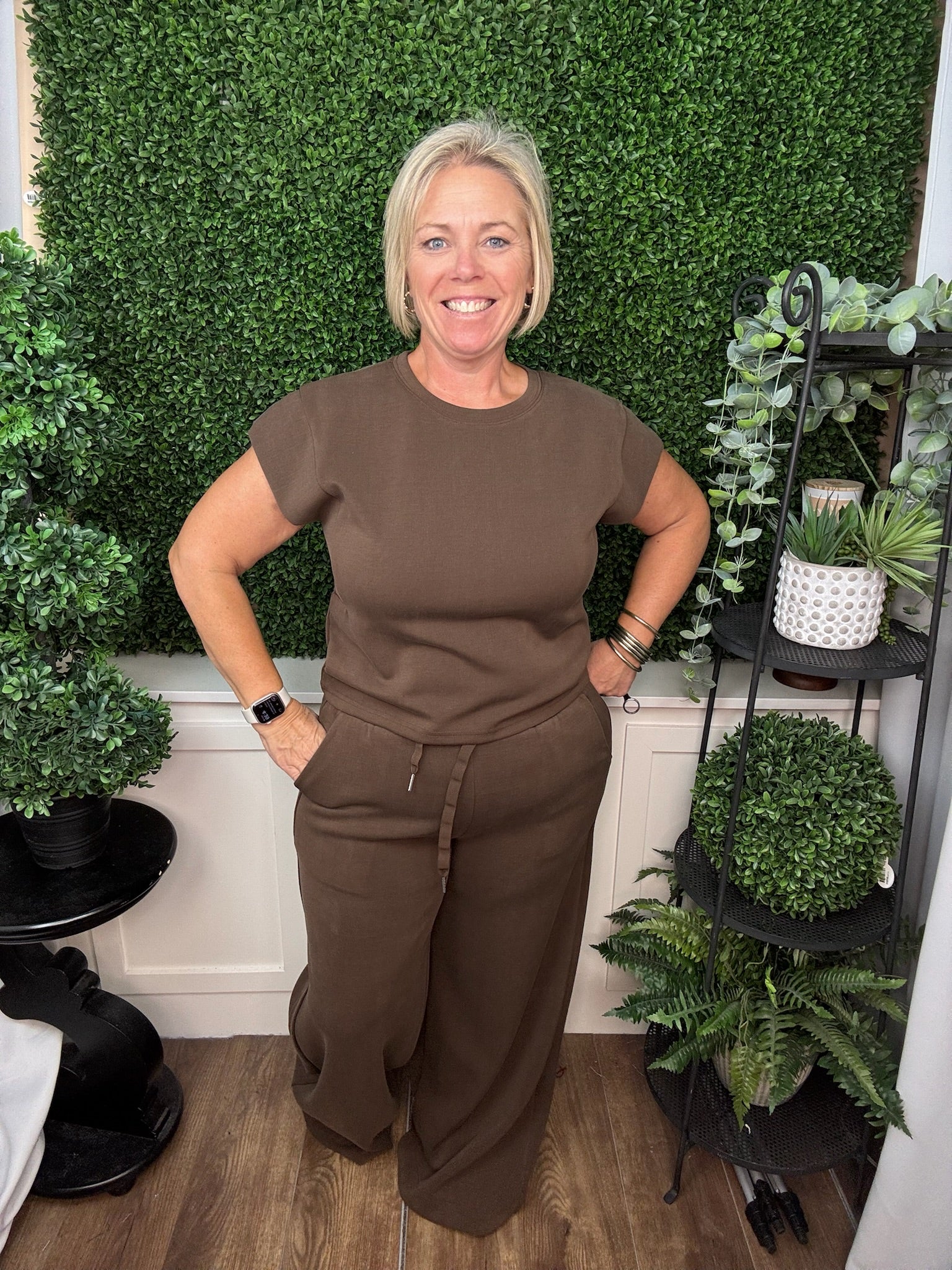 RIBBED CREW NECK TOP AND WIDE LEG PANTS SET - BROWN