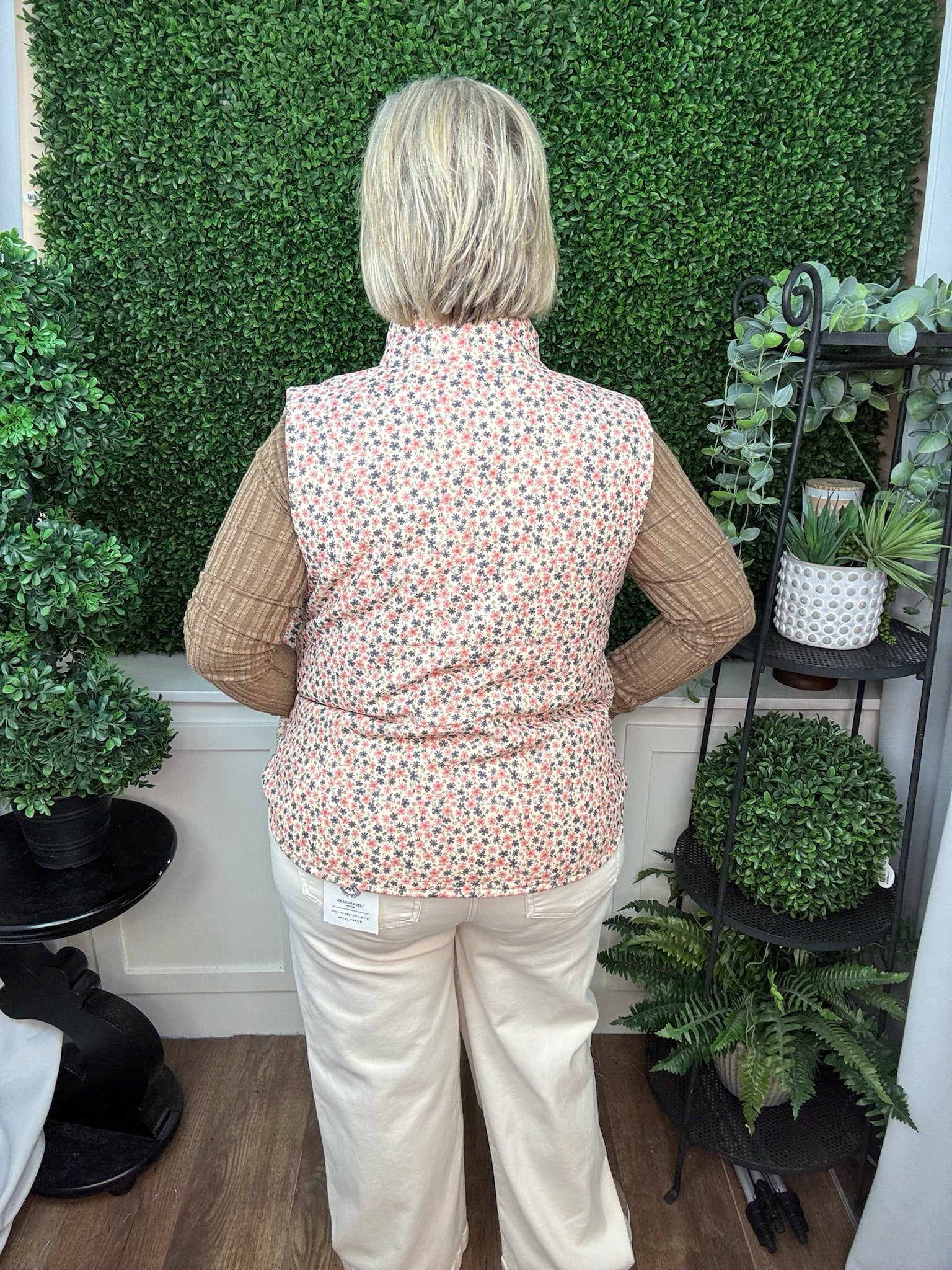 Floral Print Corduroy Puffer Vest with Polar Collar