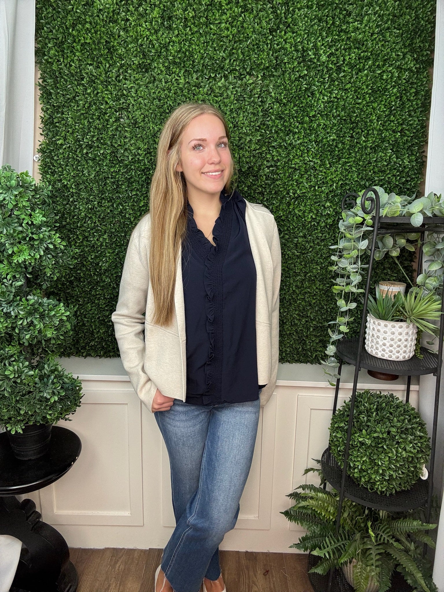 SHORT BUBBLE SLEEVE SMOCKED NECK TOP - NAVY/ OLIVE