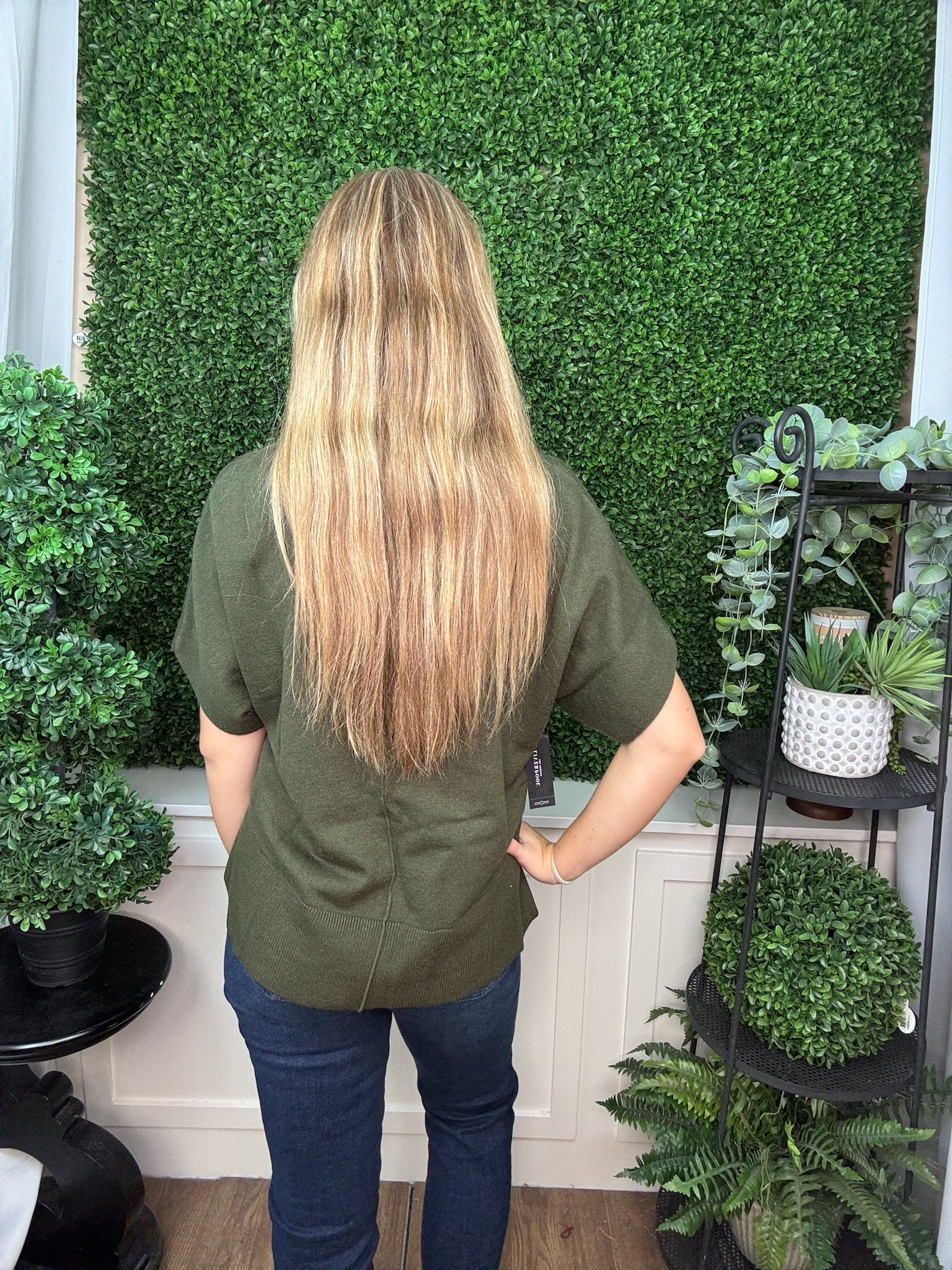 Short Sleeve V-Neck Dolman Popover Sweater with Step Hem - HUNTER GREEN