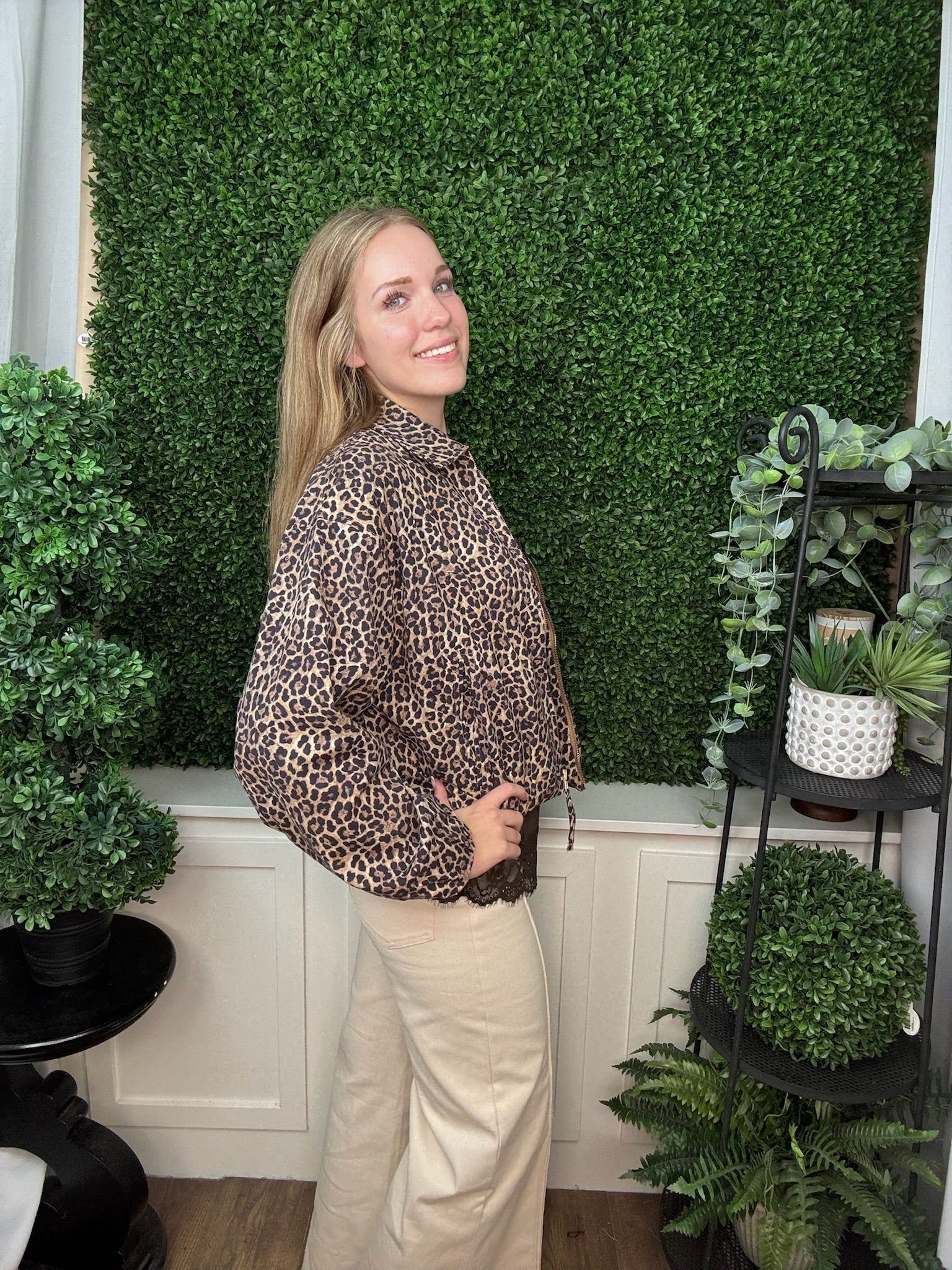 PRINT ZIP FRONT COLLARED JACKET - LEOPARD