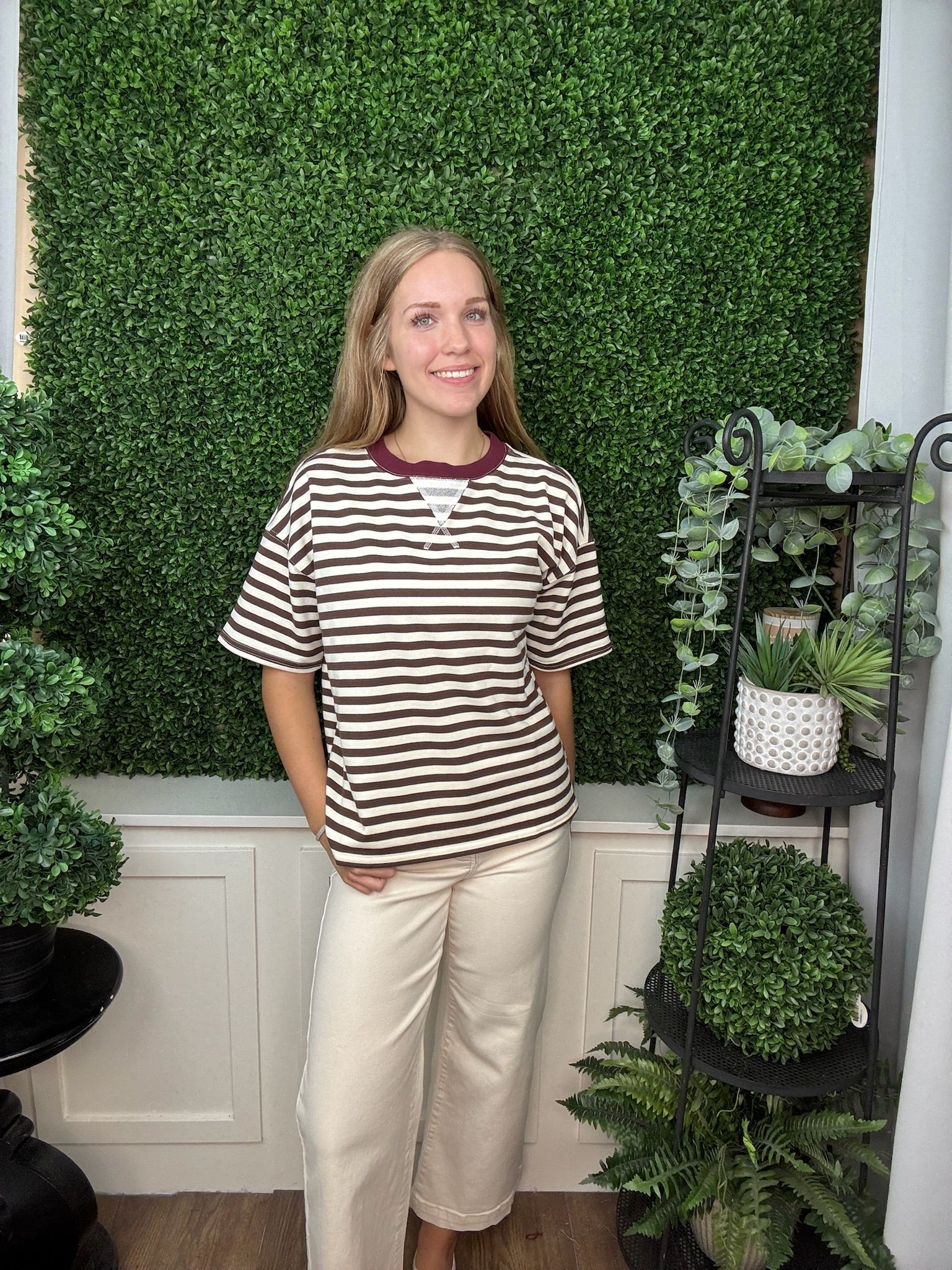 STRIPED SHORT SLEEVE TOP