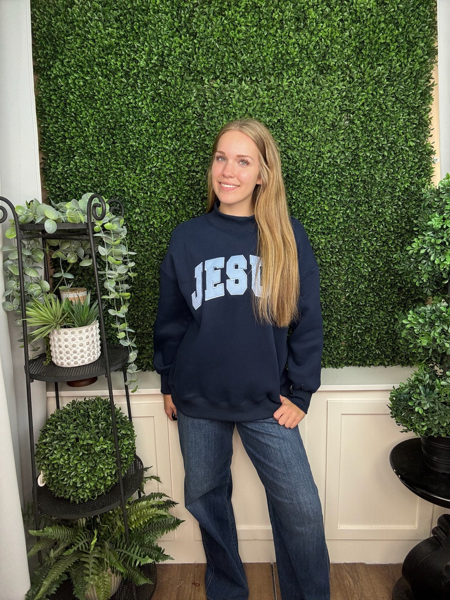 JESUS MOCKNECK SWEATSHIRT - NAVY
