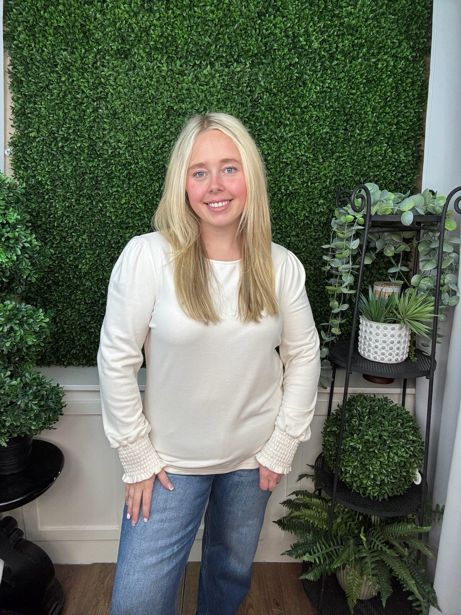 SHANTEL CREW NECK LONG SLEEVE TOP - IVORY