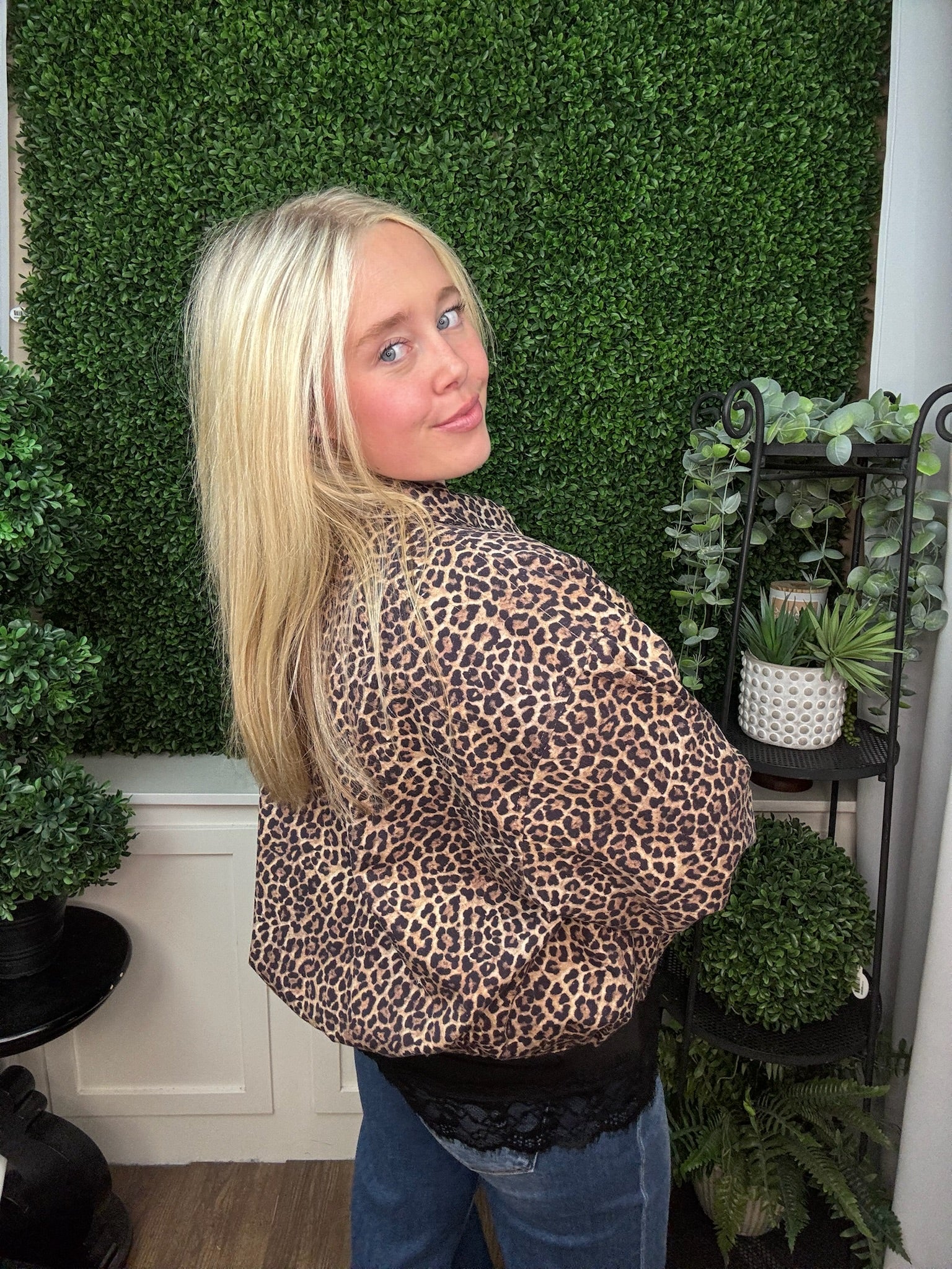 PRINT ZIP FRONT COLLARED JACKET - LEOPARD