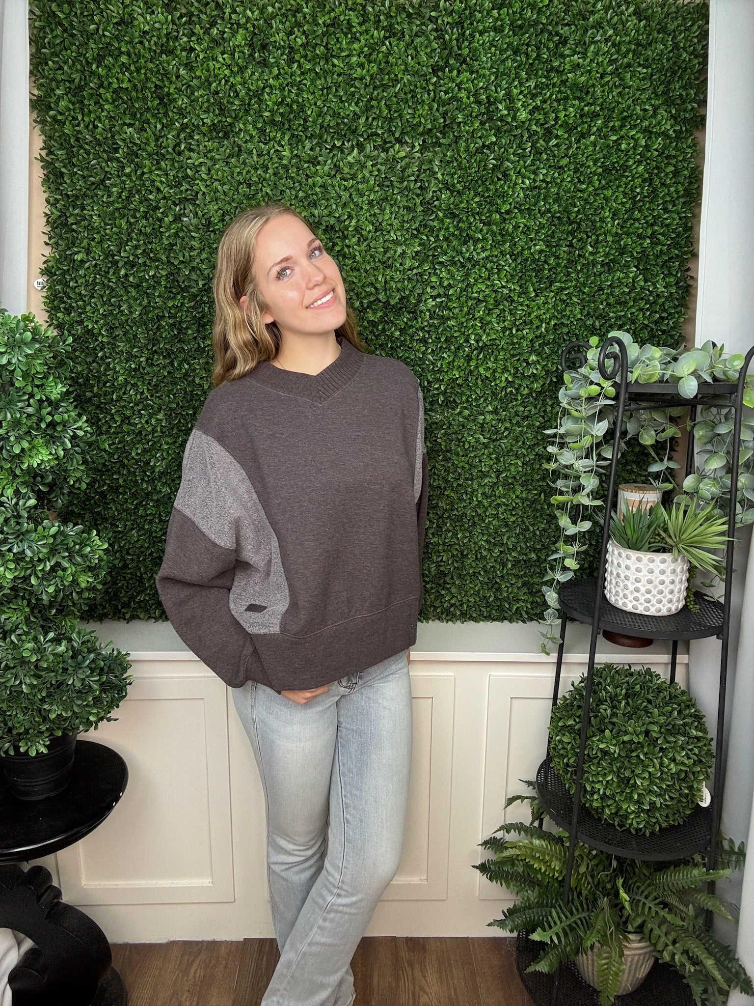 CUPID PULLOVER SWEATSHIRT - ESPRESSO/IVORY