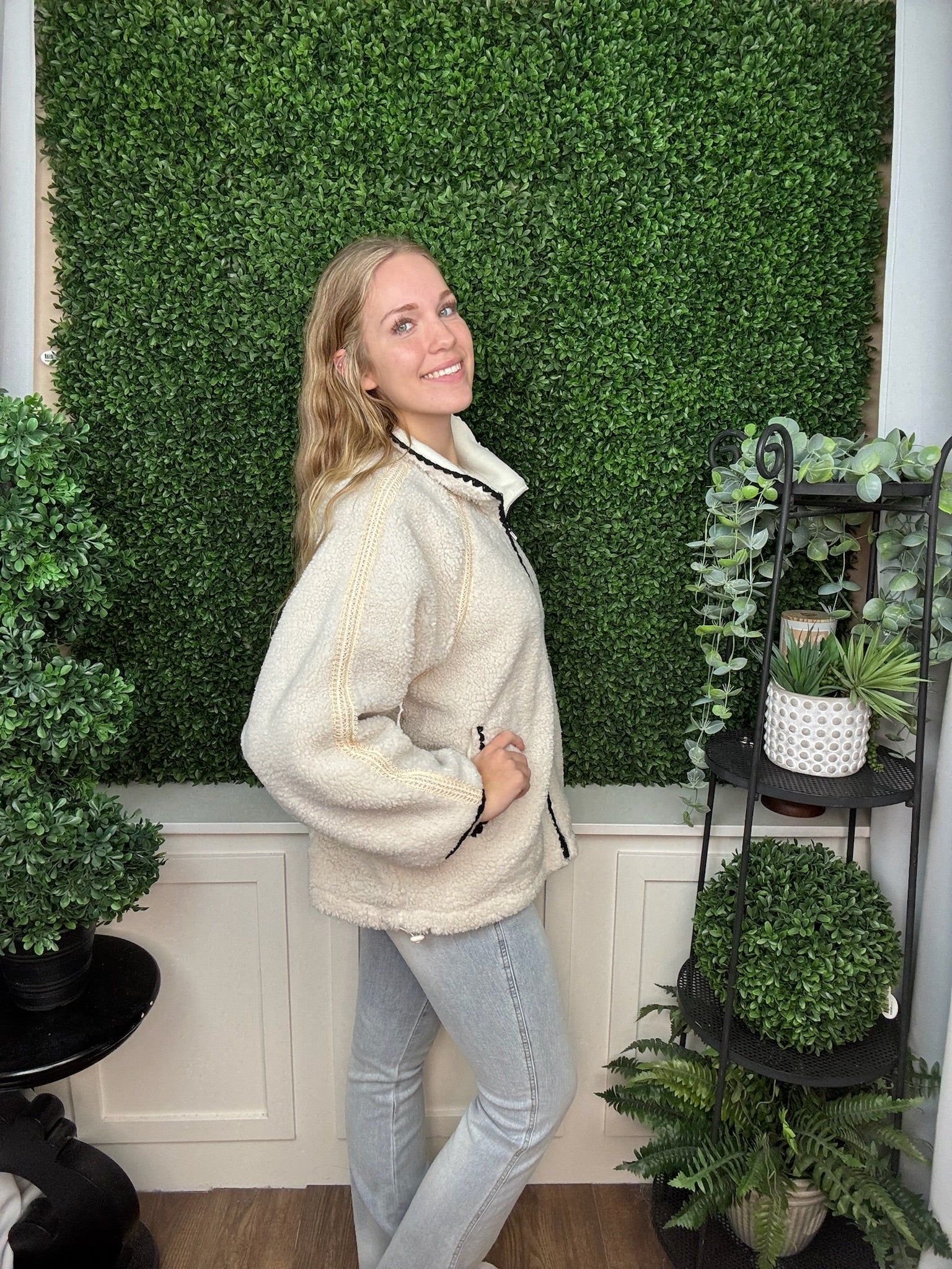 SHERPA LACE TRIM JACKET - BLACK/CREAM/TAN