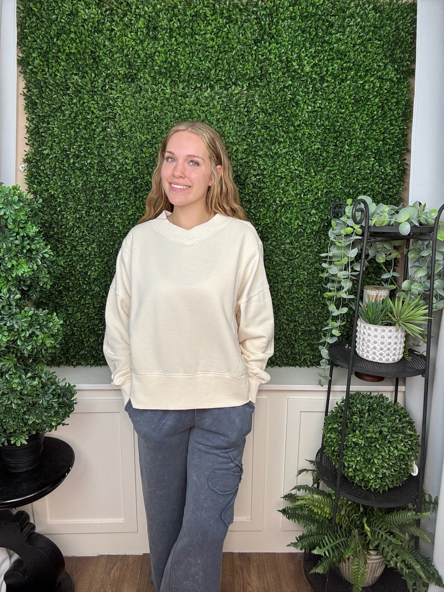 CUPID PULLOVER SWEATSHIRT - ESPRESSO/IVORY