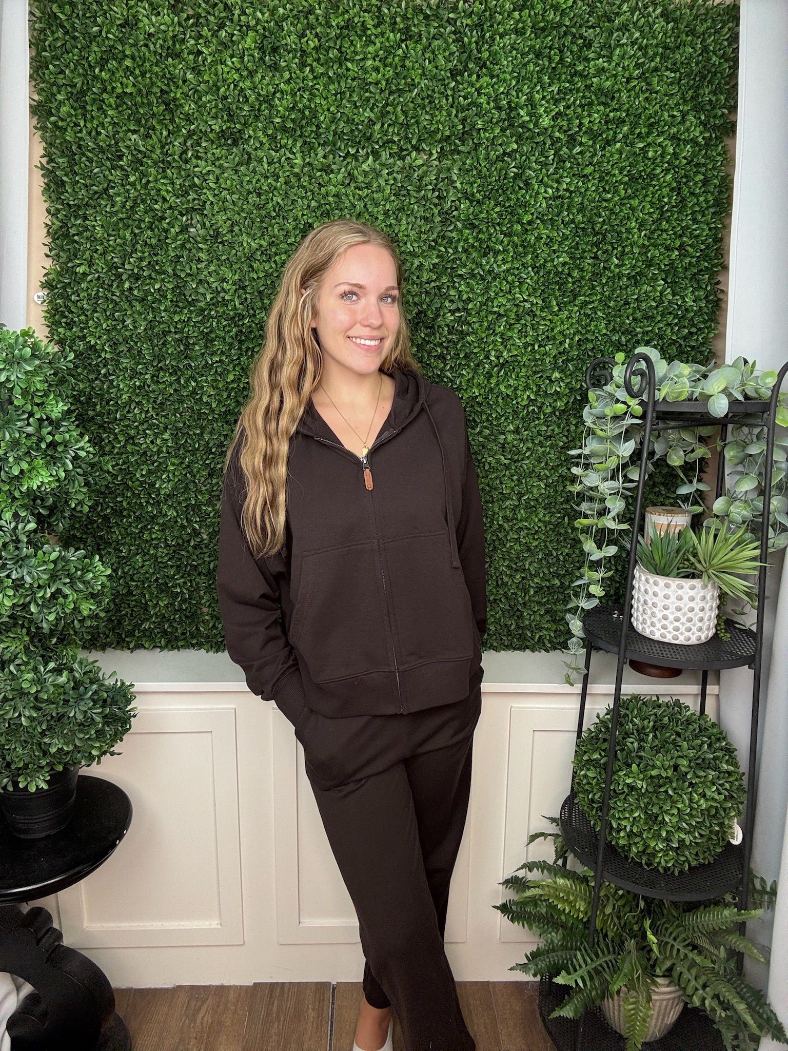 HARMONY WIDE LEG SWEATPANTS - ESPRESSO/PLUM