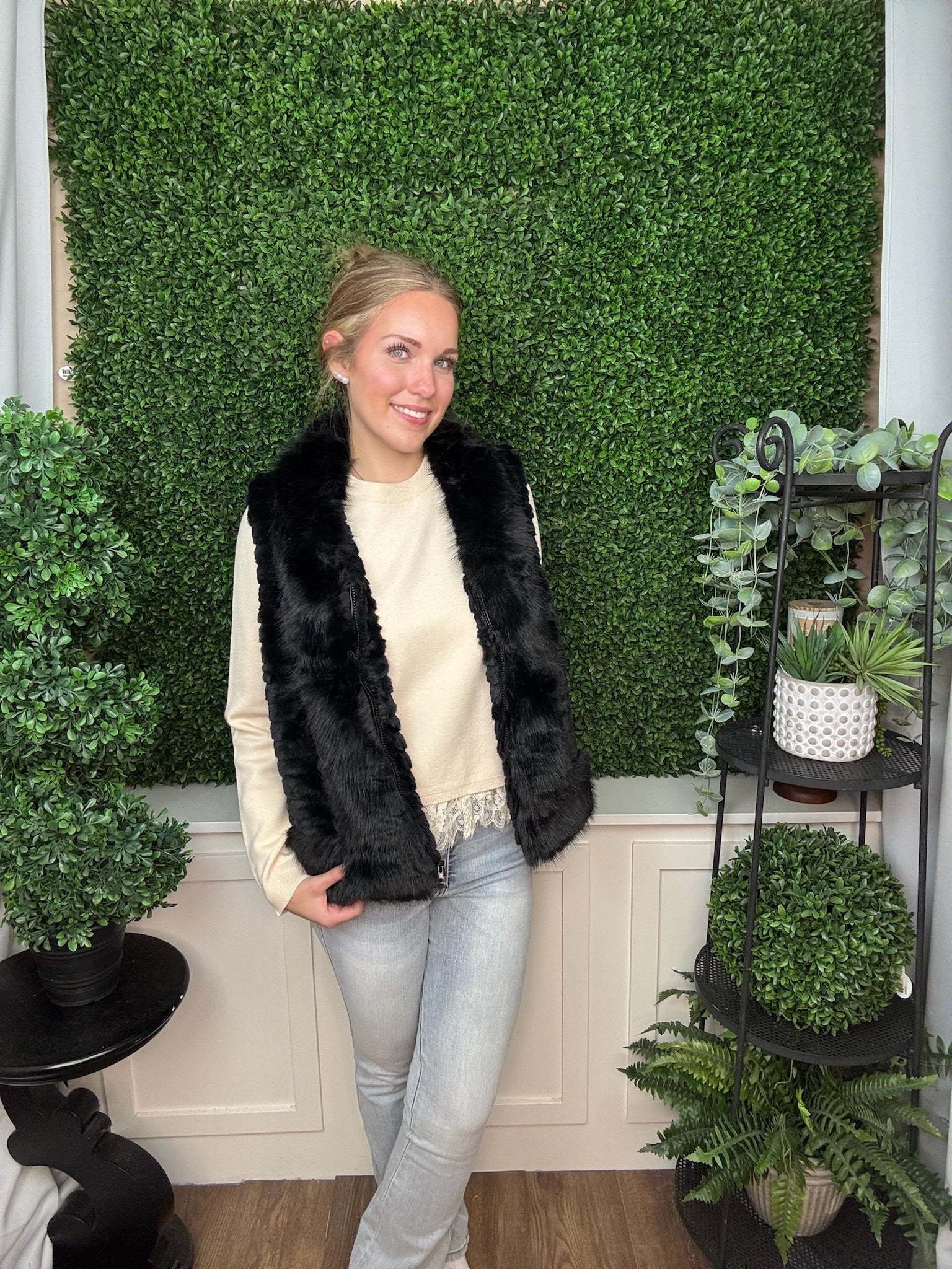 VEST FUR JACKET WITH COLLAR, SIDE POCKETS, ZIPPER - BLACK/WHITE/BROWN