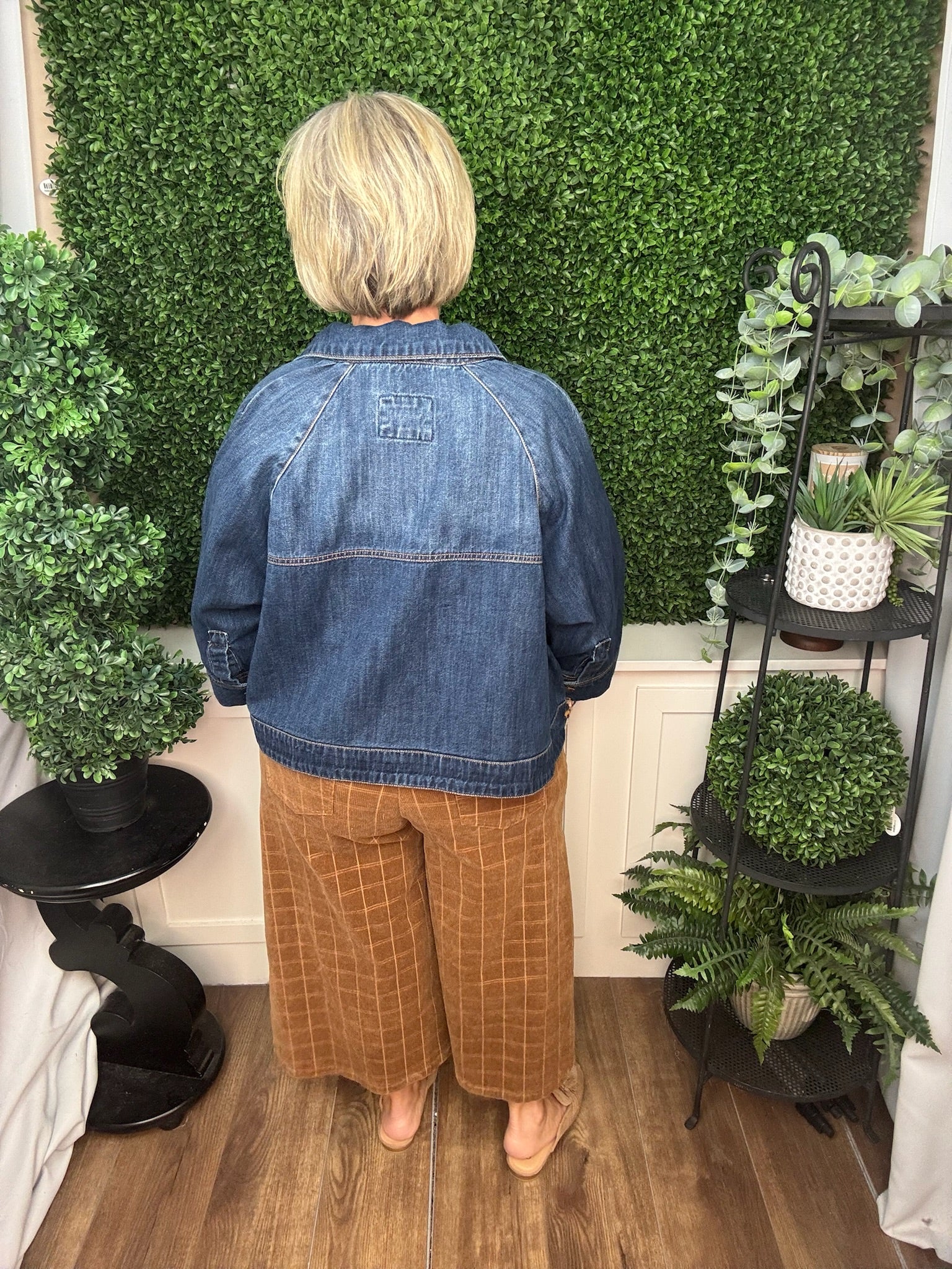 CROPPED DENIM CAPE JACKET WITH BUTTON FRONT - DARK
