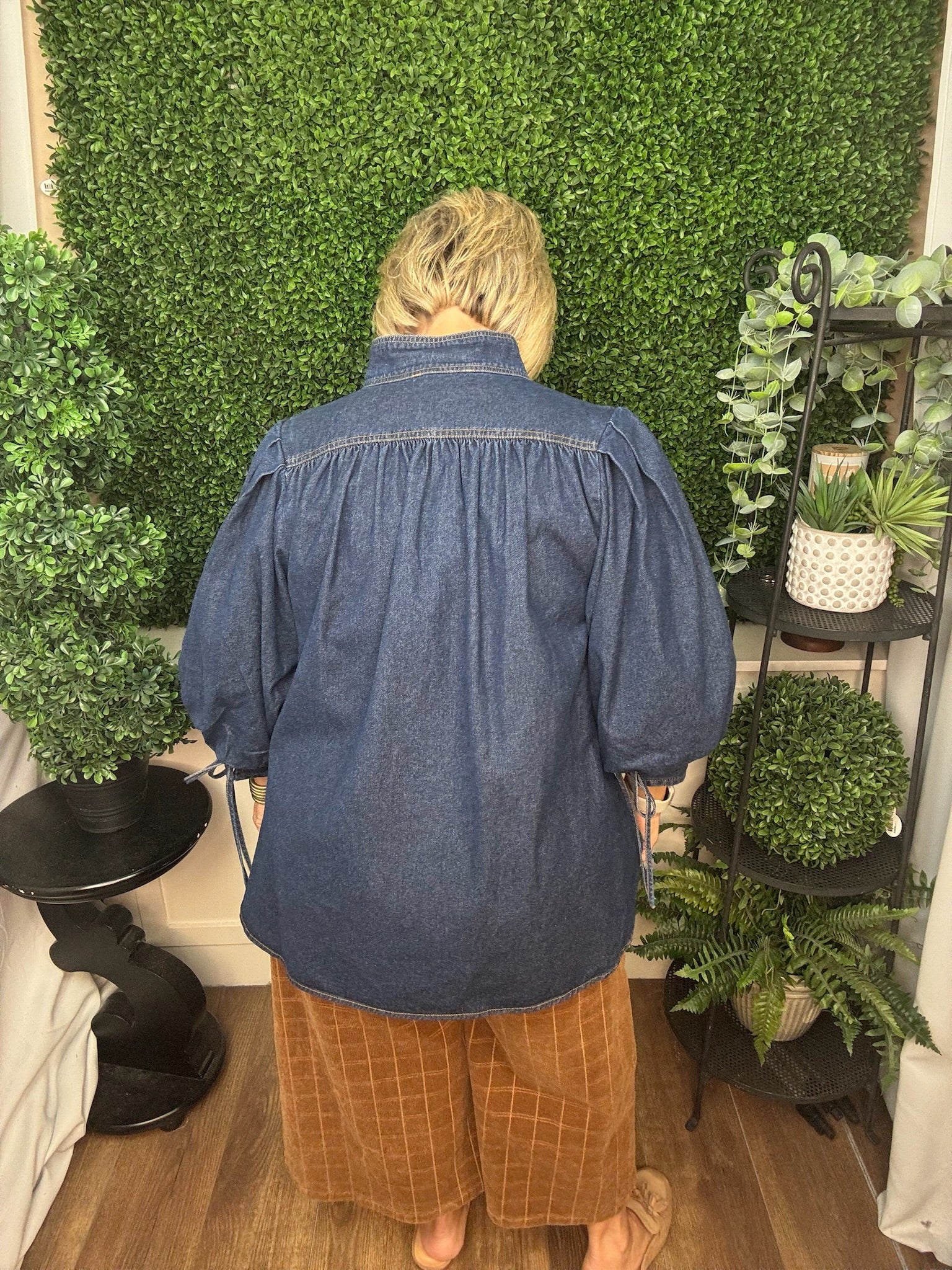 PUFF SLEEVE BUTTON DETAIL BLOUSE - DARK DENIM