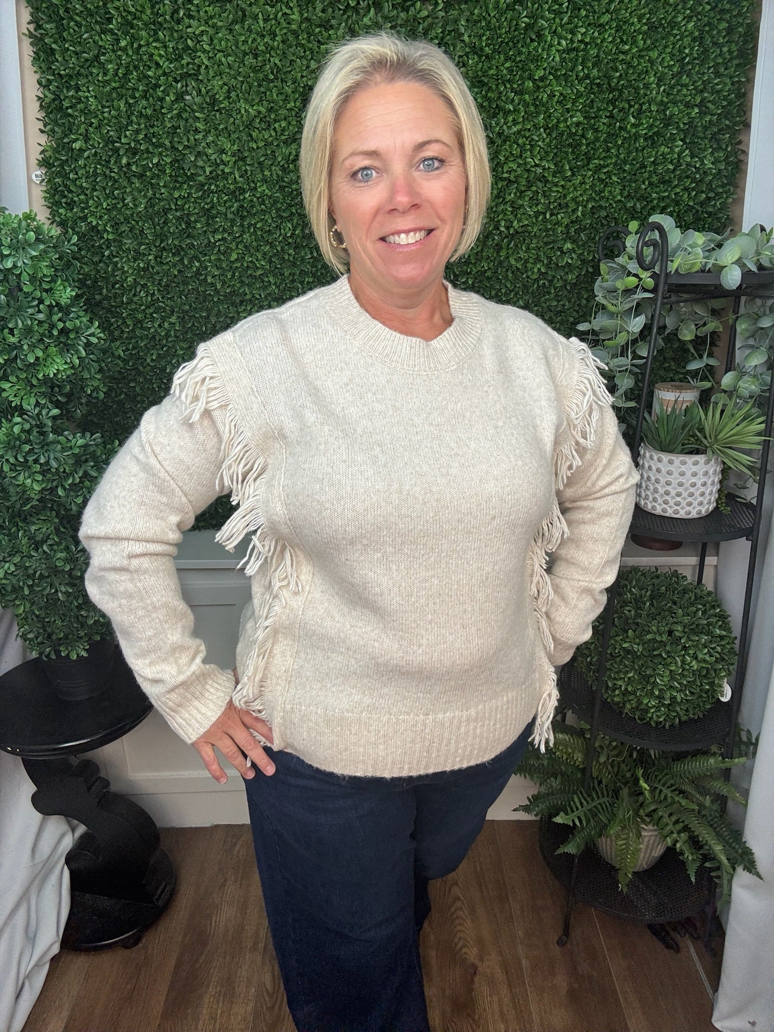 Fringe Detail Crew Neck Pullover Sweater - Oatmeal
