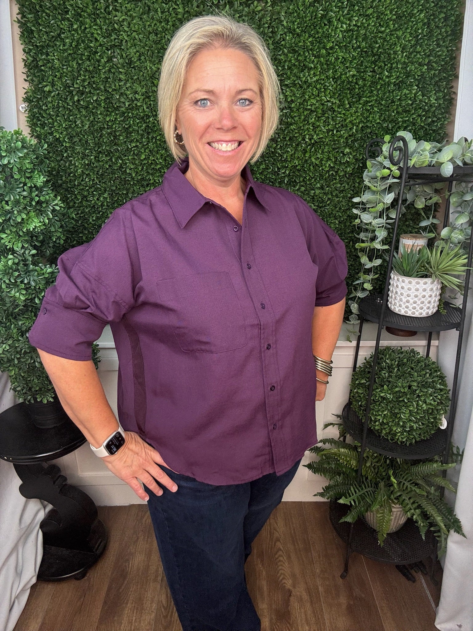 BUTTON DOWN SHORT SLEEVE SHIRT - DEEP FIG/ MIDNIGHT