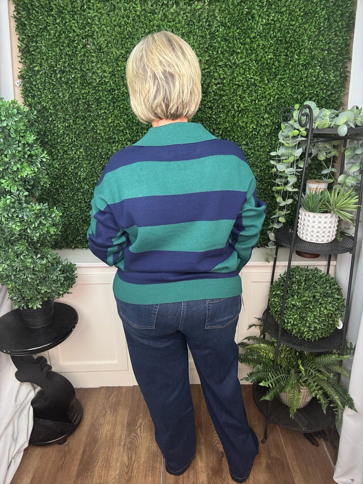 STRIPE COLLARED KNIT SWEATER - EVERGREEN NAVY