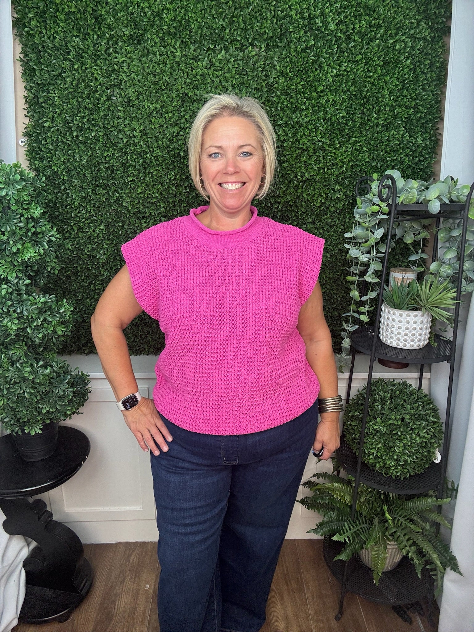 TEXTURED KNIT CREW NECK SWEATER - HOT PINK/ BLUE/CREAM