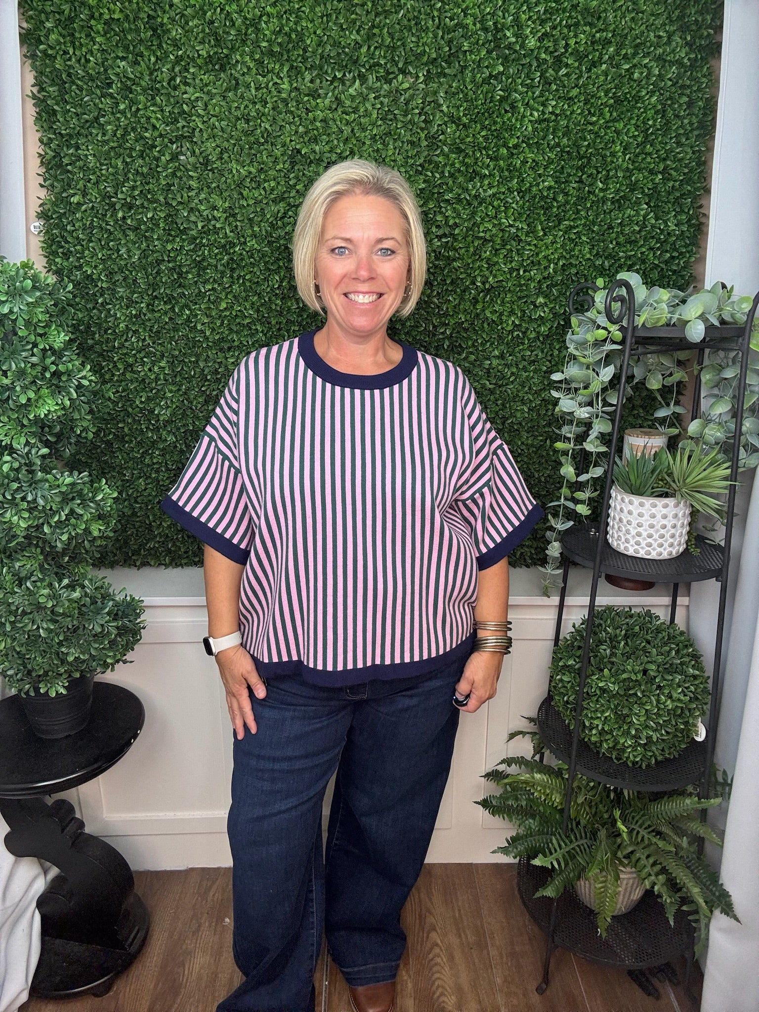SHORT STRIPED SWEATER TOP - NAVY PINK/ RED GREEN