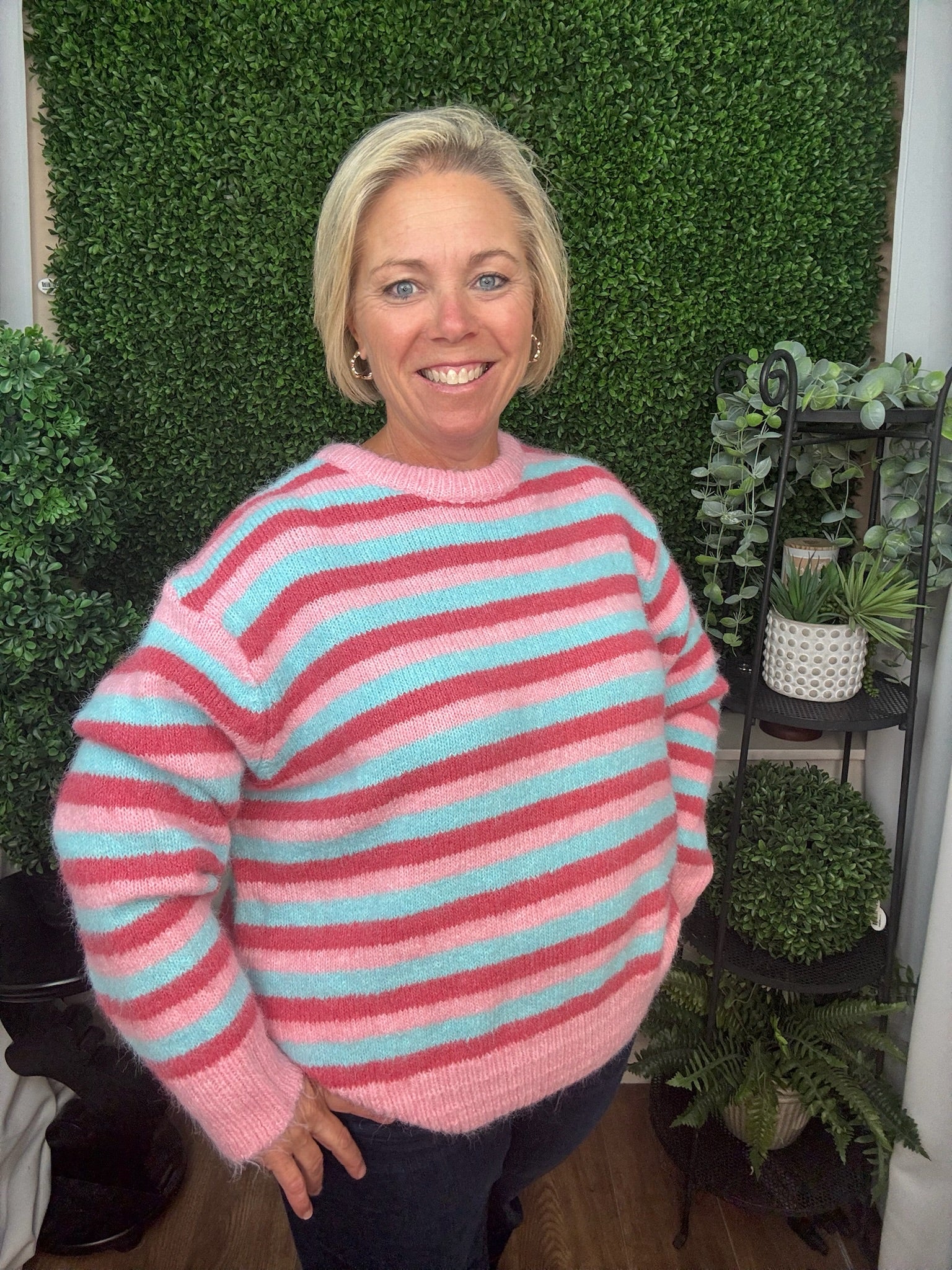 CREW NECK KNIT SWEATER - PINK MULTI STRIPE