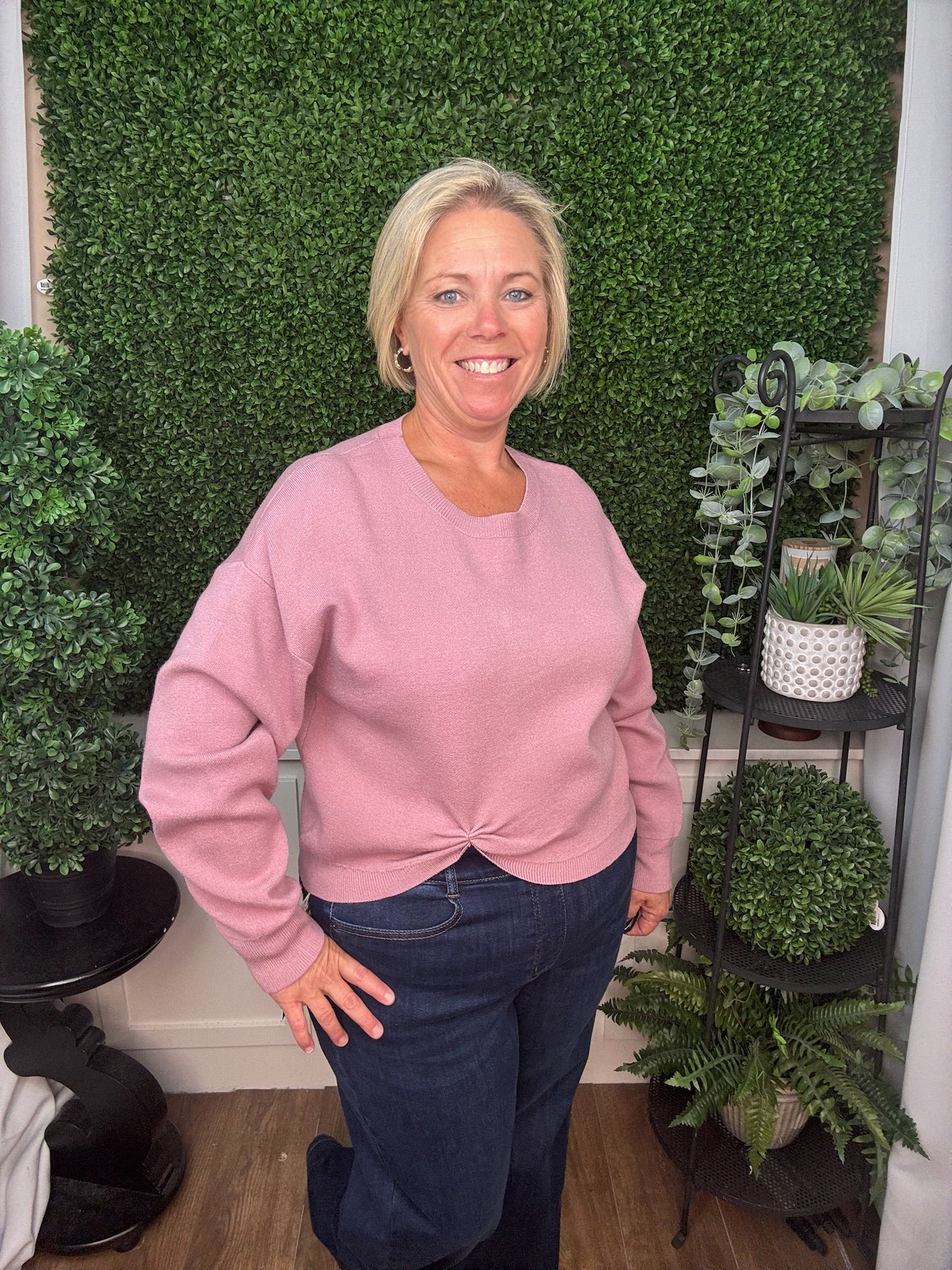LONG SLEEVE CREW NECK KNIT SWEATER WITH RUCHED FRONT DETAIL - CHAMPAGNE/MAUVE