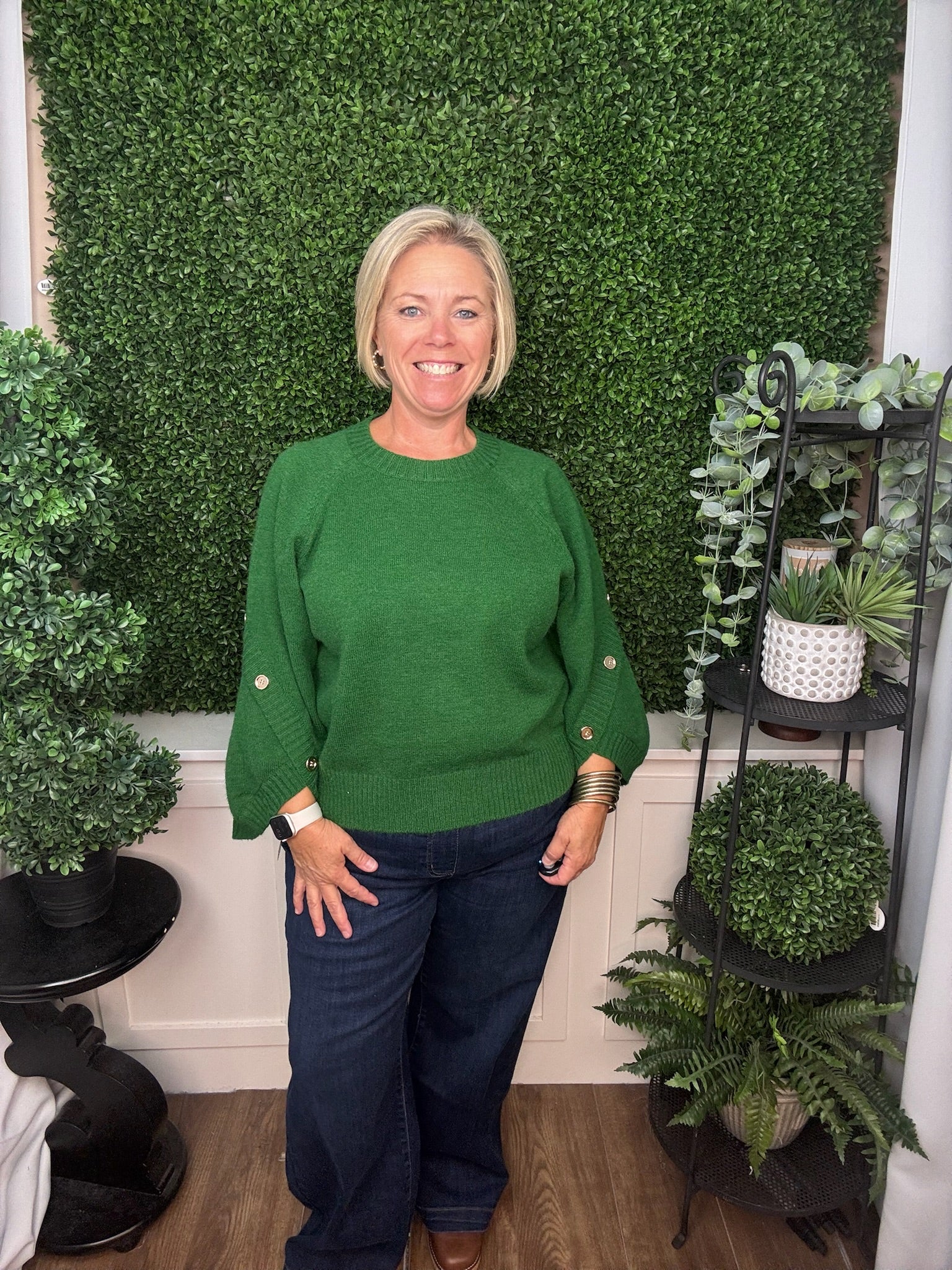 CREW NECK LONG SLEEVE KNIT SWEATER WITH BUTTON CUFF DETAIL - PINE