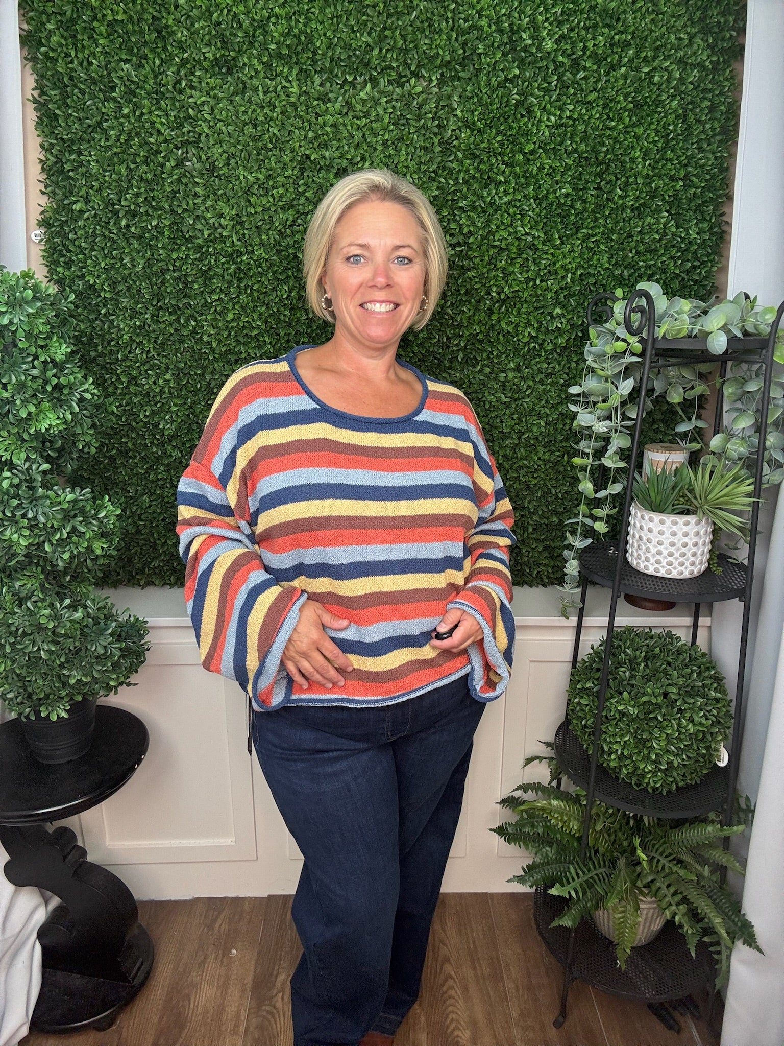 MULTICOLOR STRIPED CREW NECK KNIT SWEATER - CORAL MULTI