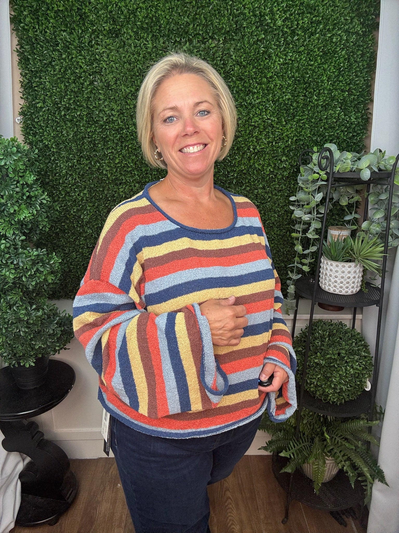 MULTICOLOR STRIPED CREW NECK KNIT SWEATER - CORAL MULTI