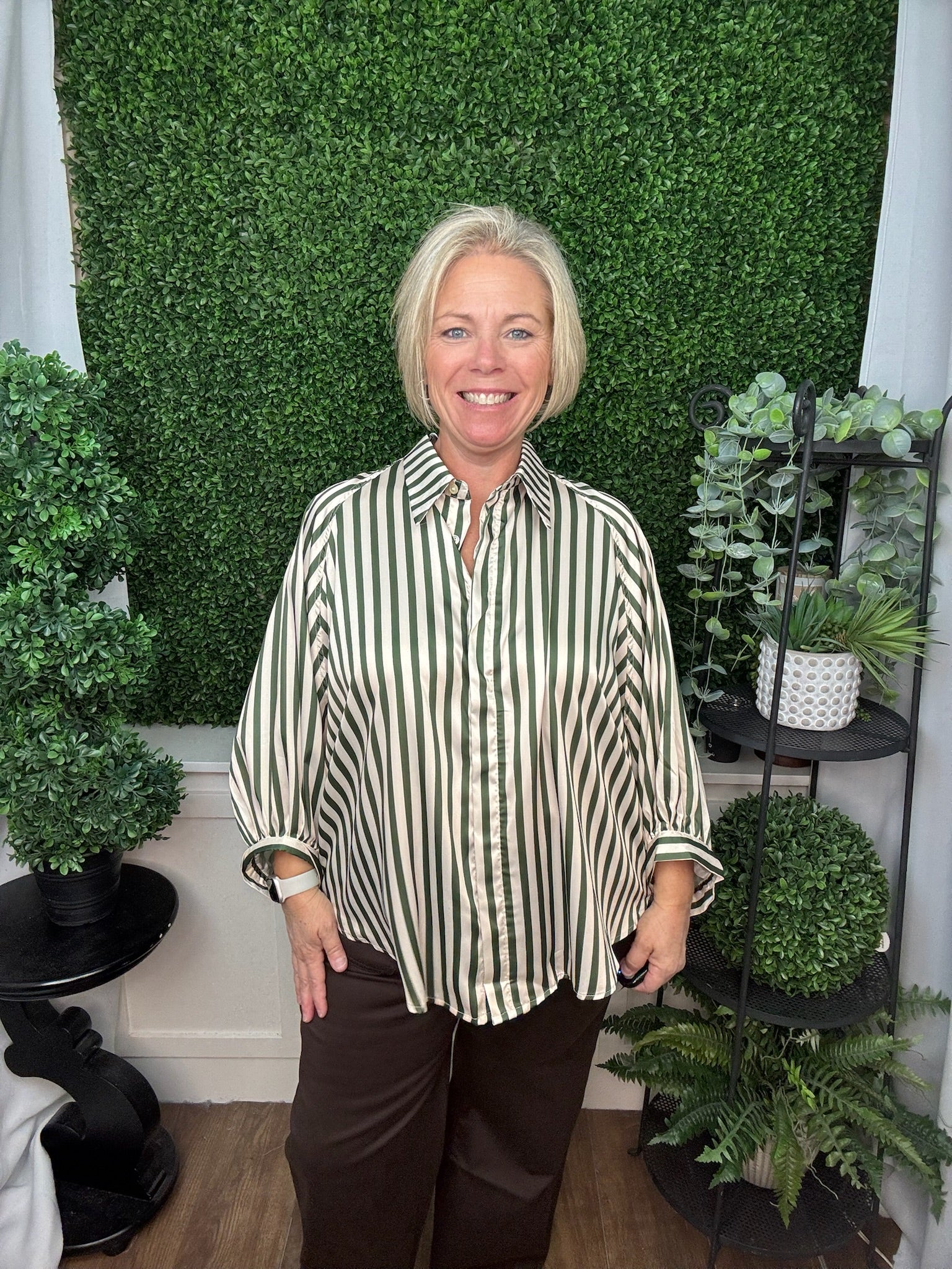 STRIPE WIDE PUFF SLEEVE BUTTONDOWN SHIRT - BURGUNDY/OLIVE