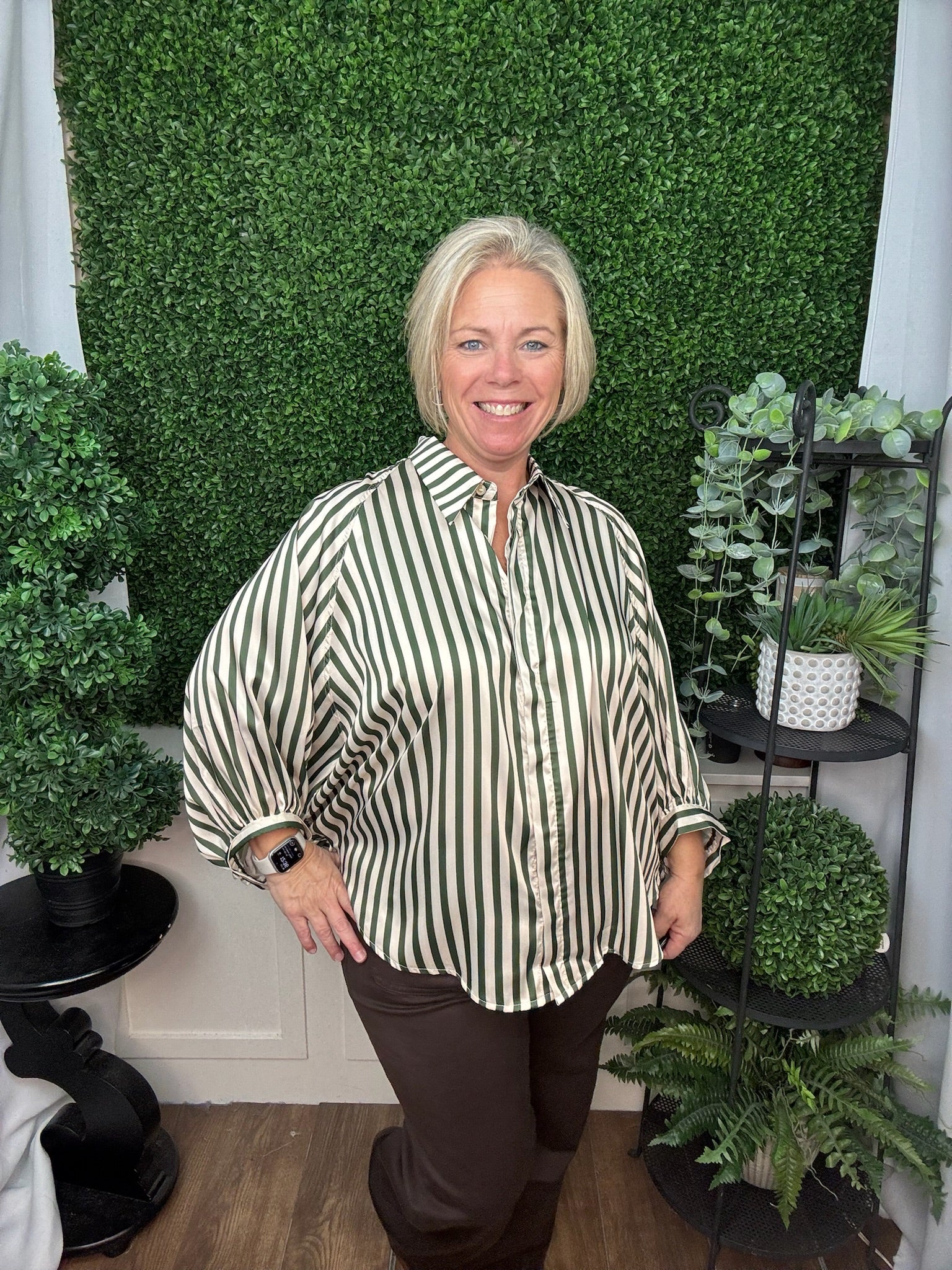 STRIPE WIDE PUFF SLEEVE BUTTONDOWN SHIRT - BURGUNDY/OLIVE