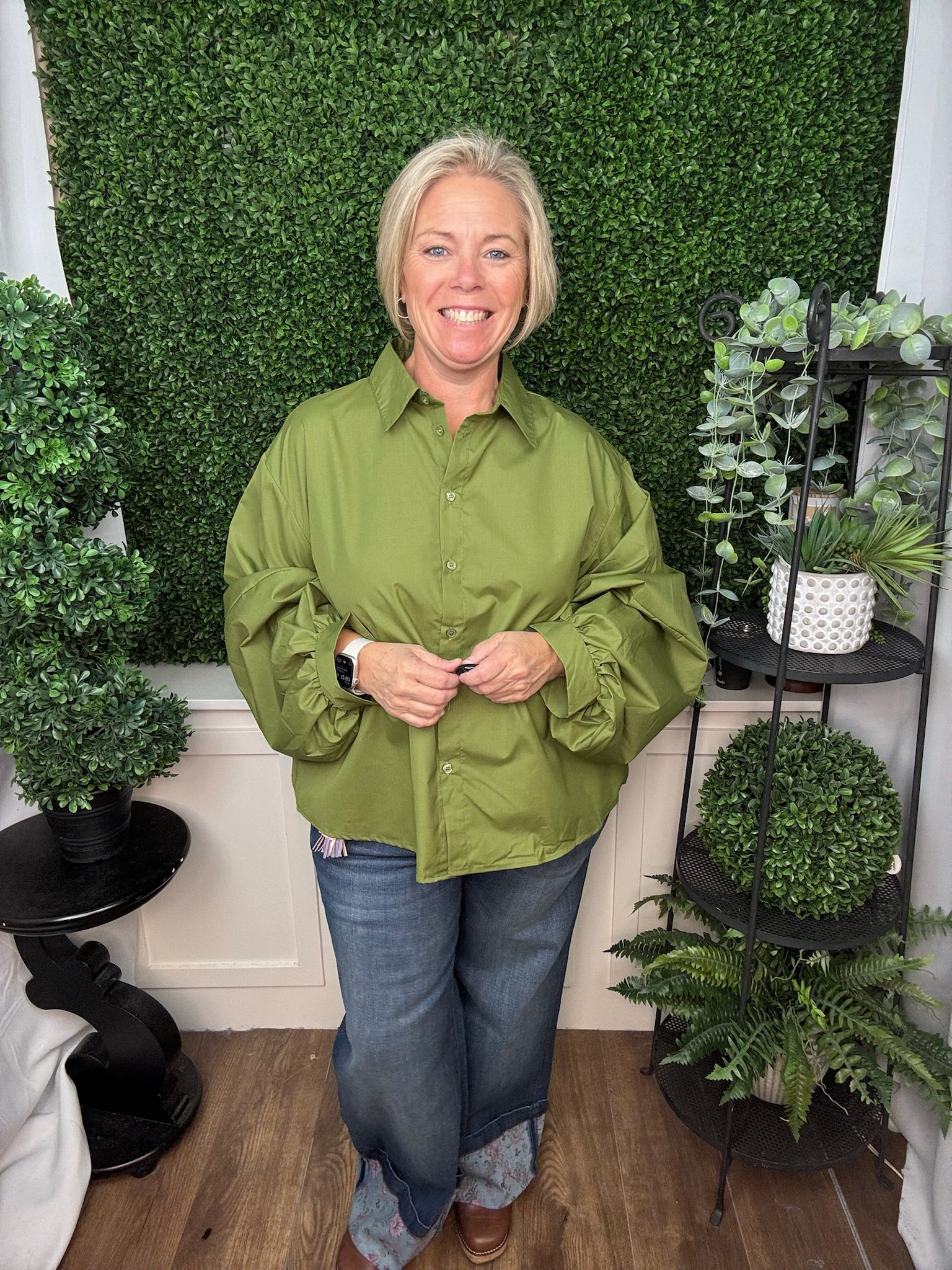CLASSIC COLLARED BUTTON DOWN SHIRT - OLIVE/PURPLE