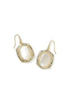 TIGER STRIPED DAPHNE DROP EARRINGS - GOLD NATURAL MOTHER OF PEARL