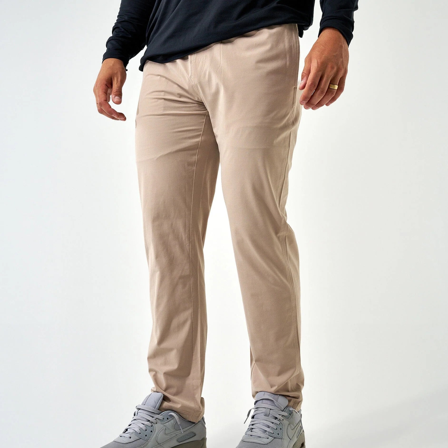 PERFORMANCE PANTS - COBBLESTONE KHAKI