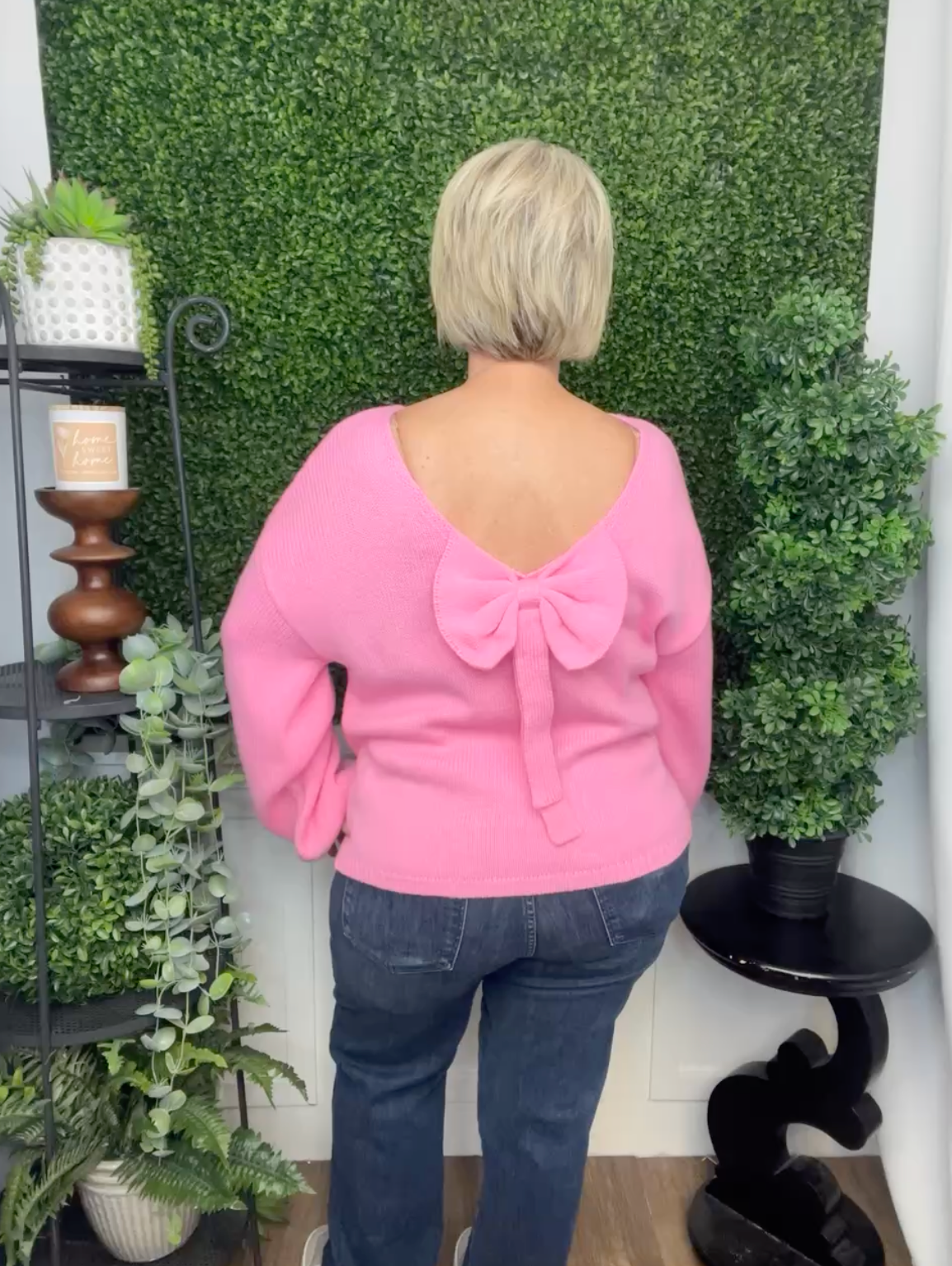 LOVE BACKLESS BUBBLE SLEEVE BACK BOW SWEATER - PINK