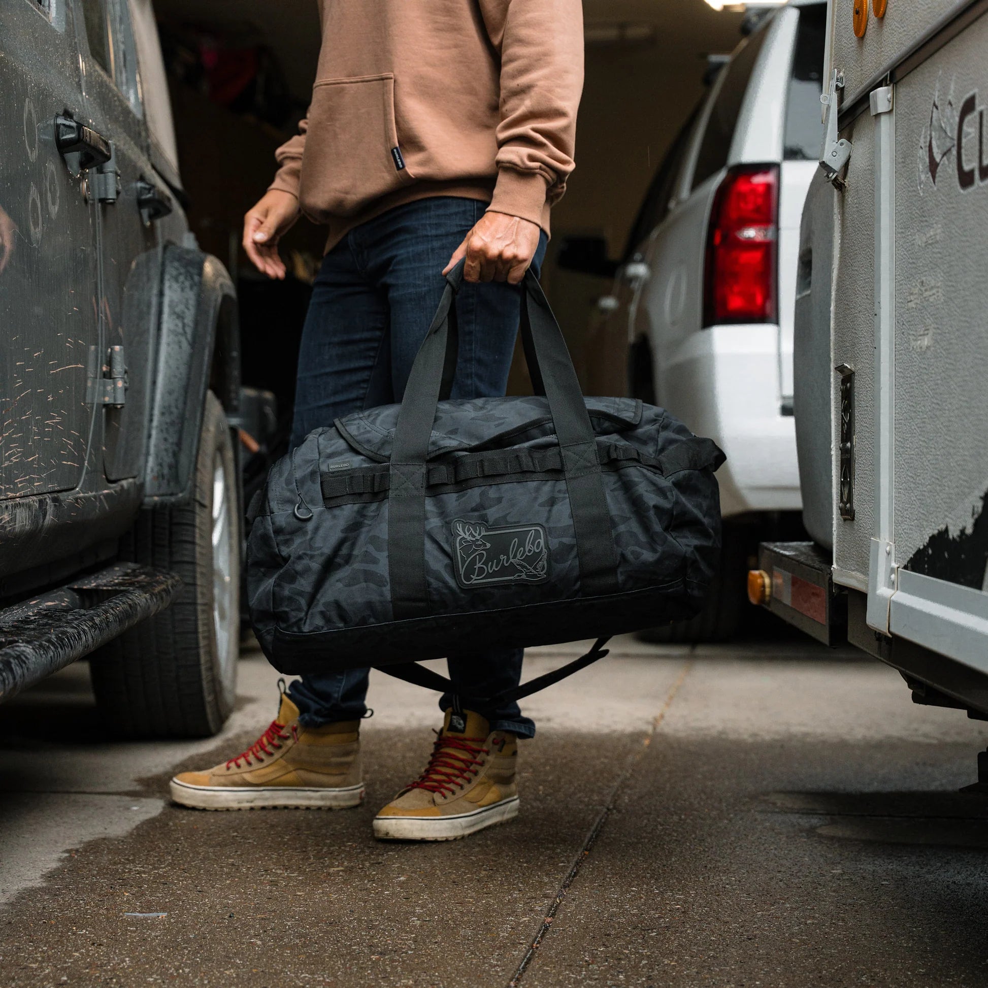 BURLEBO DUFFLE BAG - BLACK CAMO