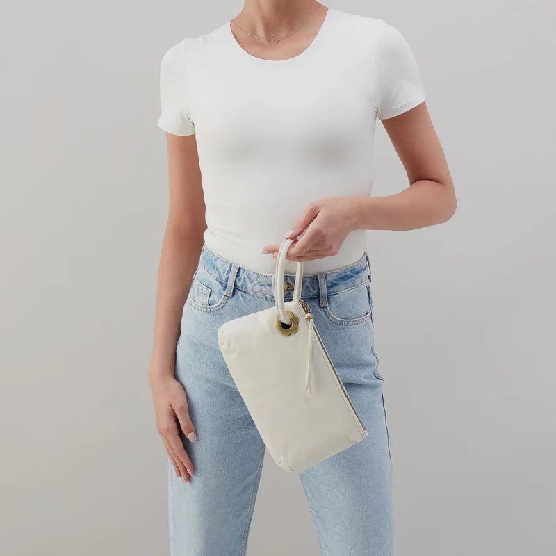 DAISY DAZE LARGE WRISTLET LILY