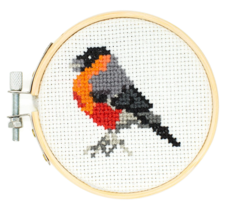 MINI CROSS STITCH EMBROIDERY KIT