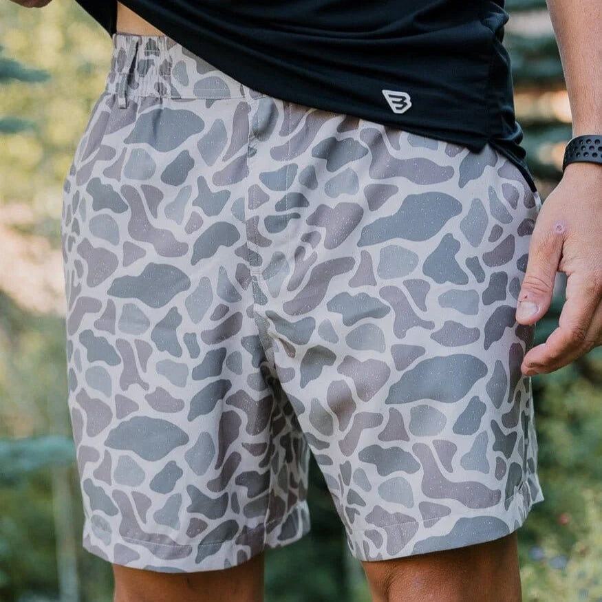 EVERYDAY SHORTS - CLASSIC DEER CAMO - GREY POCKET