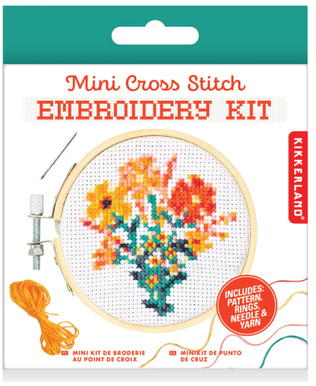 MINI CROSS STITCH EMBROIDERY KIT