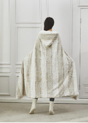 FAUX FUR HOODED THROW BLANKET